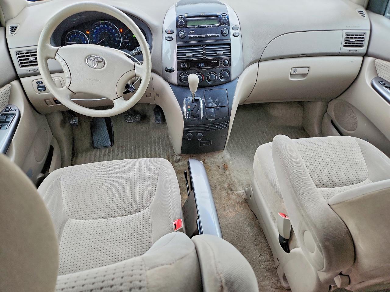 2006 Toyota Sienna Le 7 Passenger Beige vin: 5TDZA23C96S424143