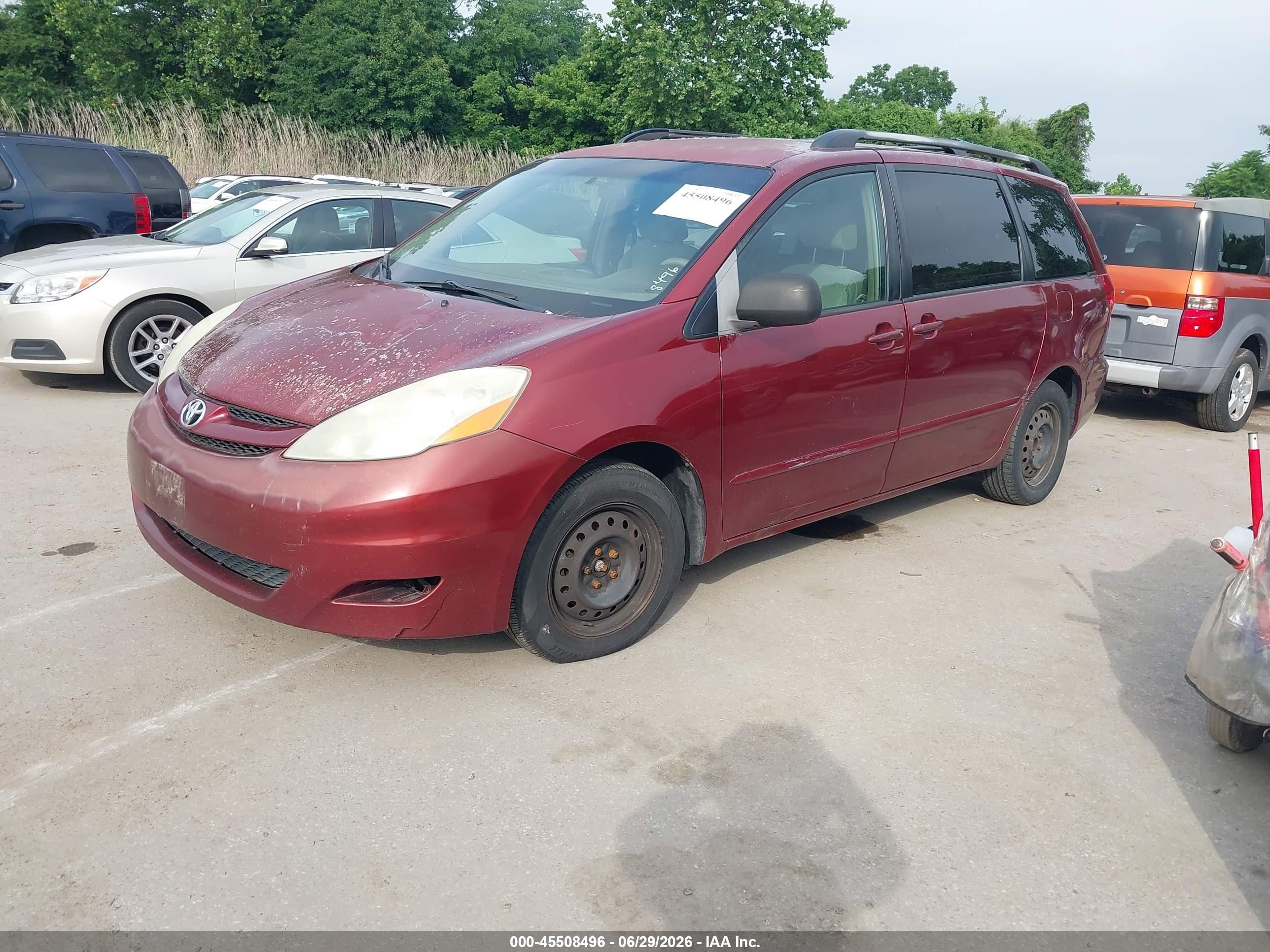2006 Toyota Sienna Le Maroon vin: 5TDZA23C96S427852