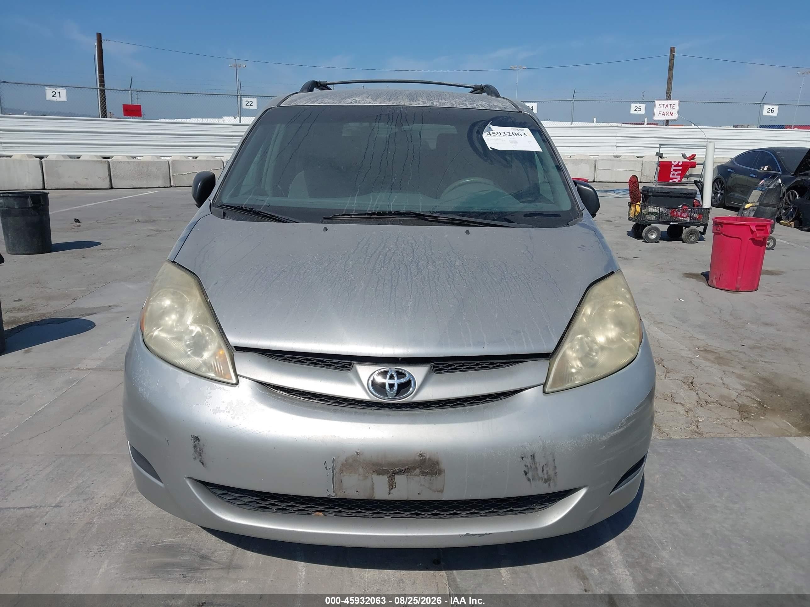 2006 Toyota Sienna Le Silver vin: 5TDZA23C96S465761
