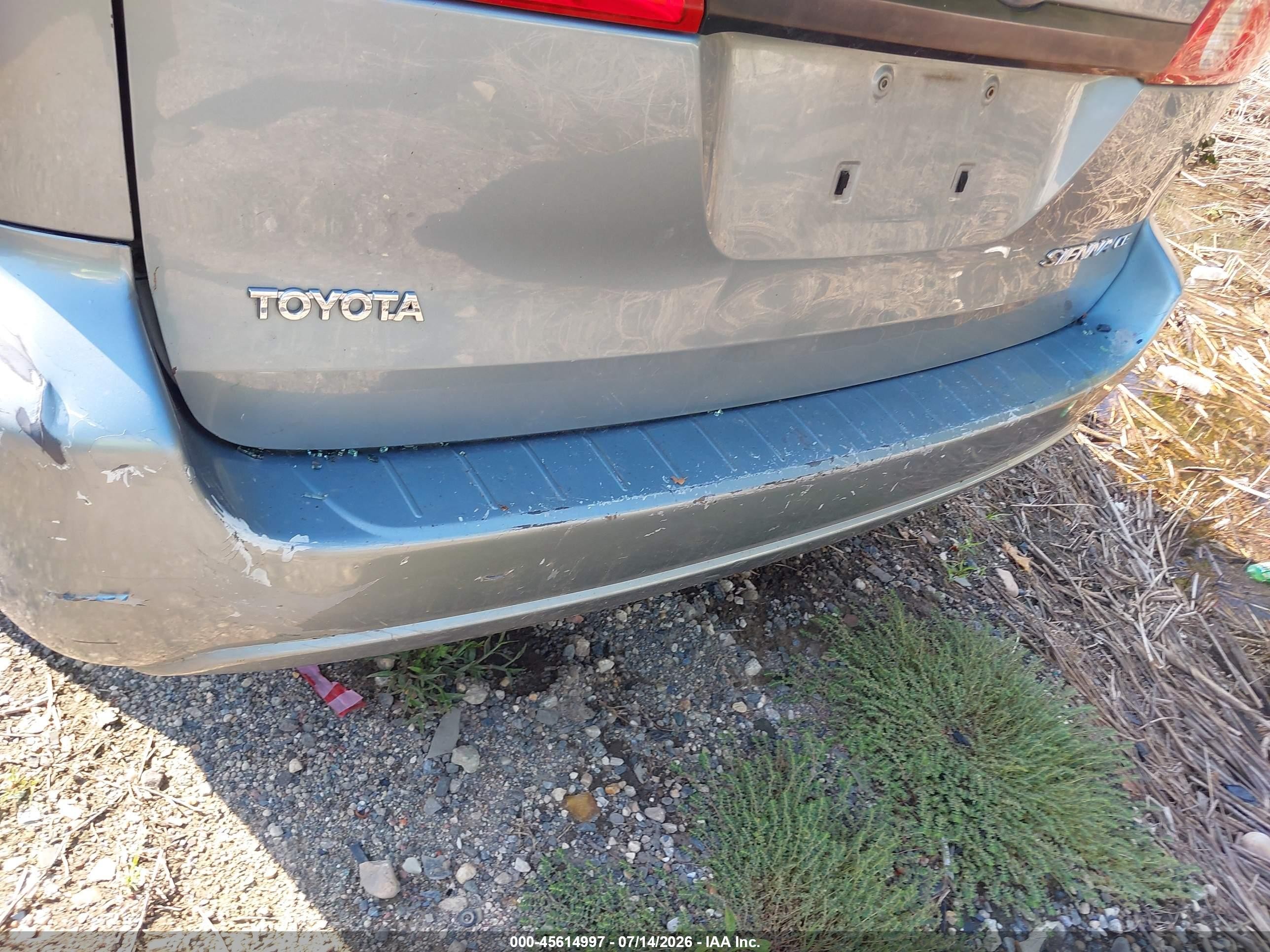 2006 Toyota Sienna Ce Light Blue vin: 5TDZA23C96S479417
