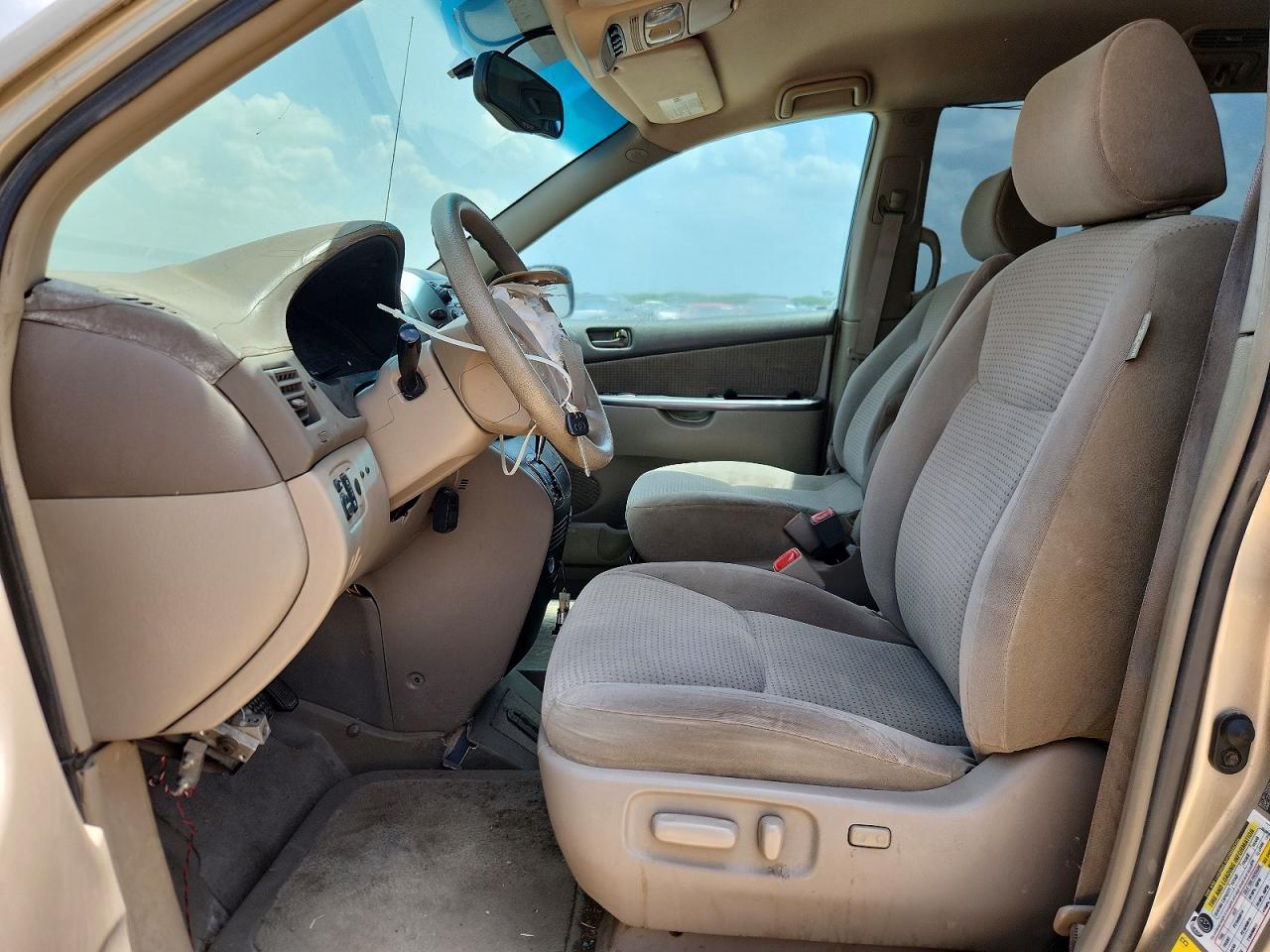 2006 Toyota Sienna Le 8 Passenger Tan vin: 5TDZA23C96S483810