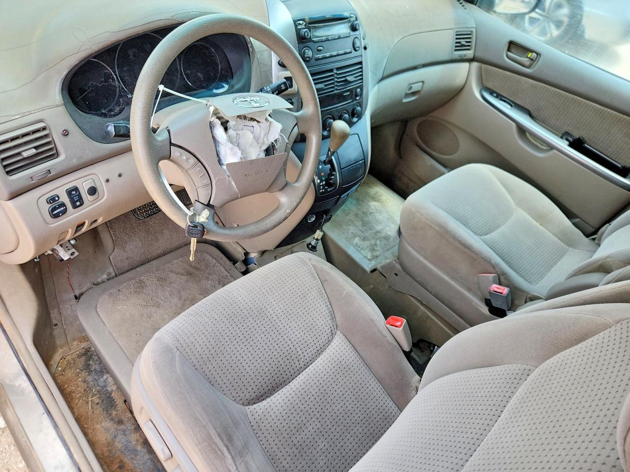 2006 Toyota Sienna Le 8 Passenger Tan vin: 5TDZA23C96S483810