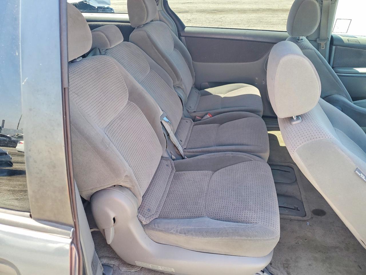 2006 Toyota Sienna Le 8 Passenger Blue vin: 5TDZA23C96S485797