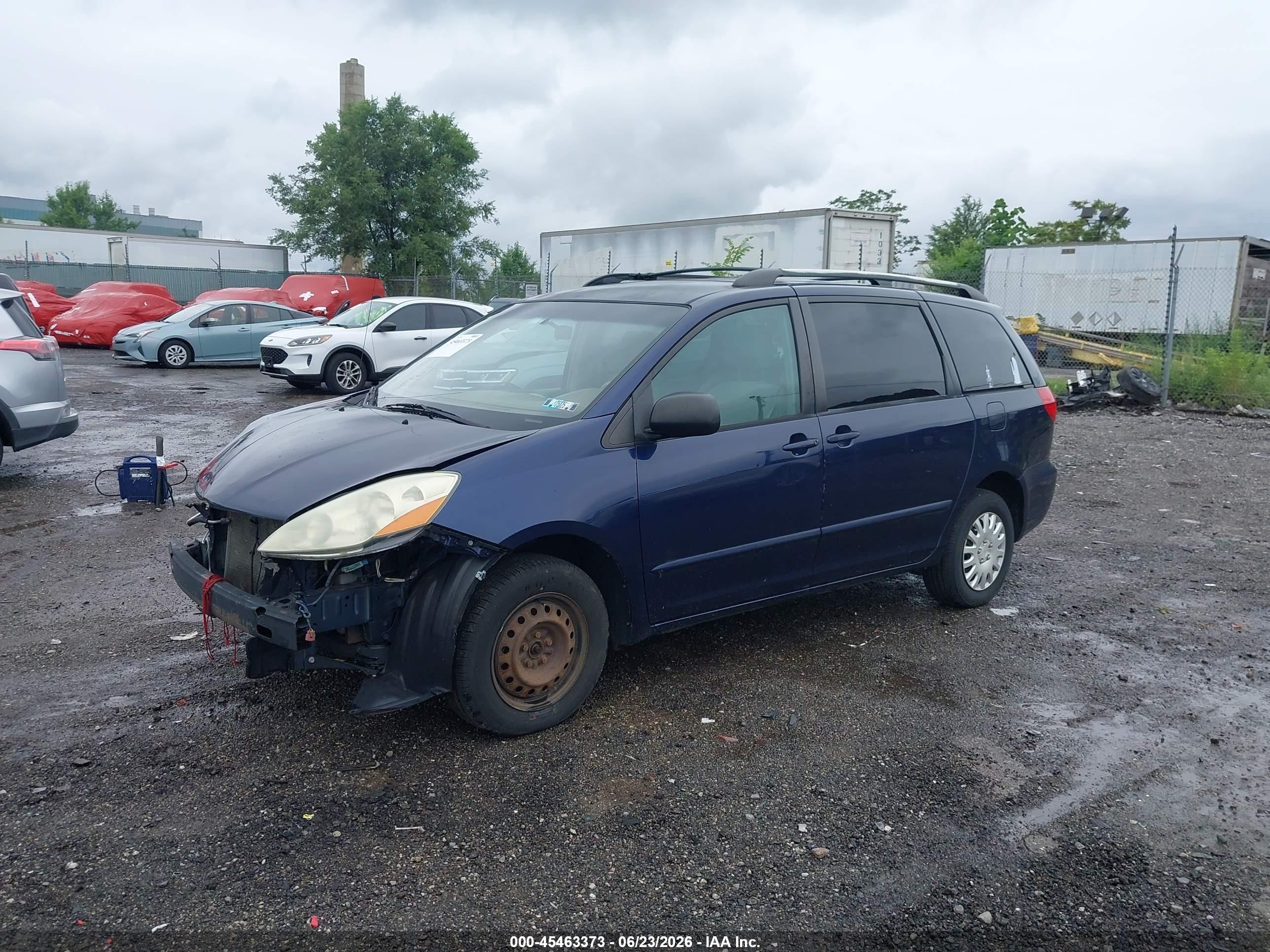 2006 Toyota Sienna Le Blue vin: 5TDZA23C96S520807