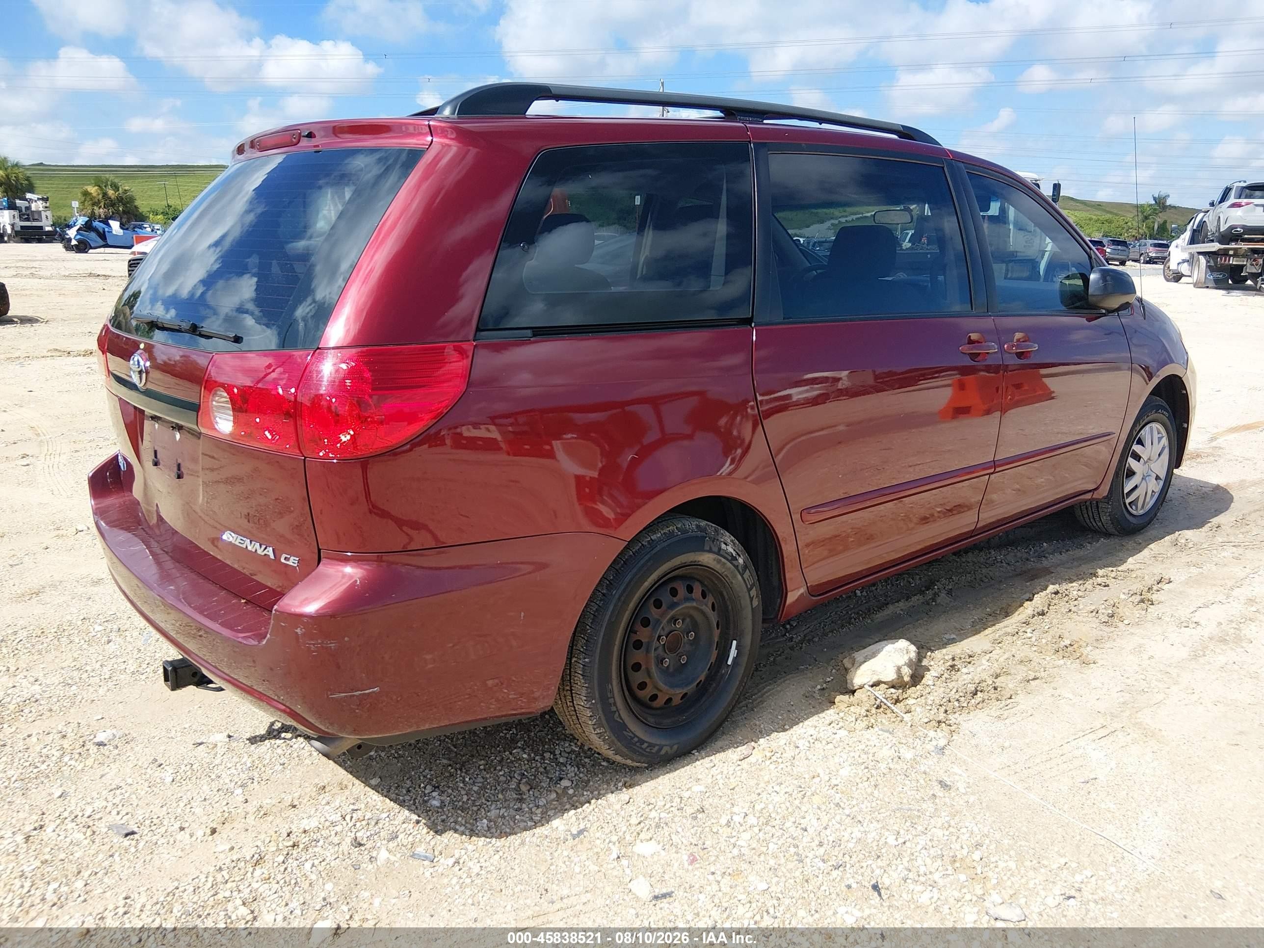 2006 Toyota Sienna Ce Red vin: 5TDZA23C96S552110