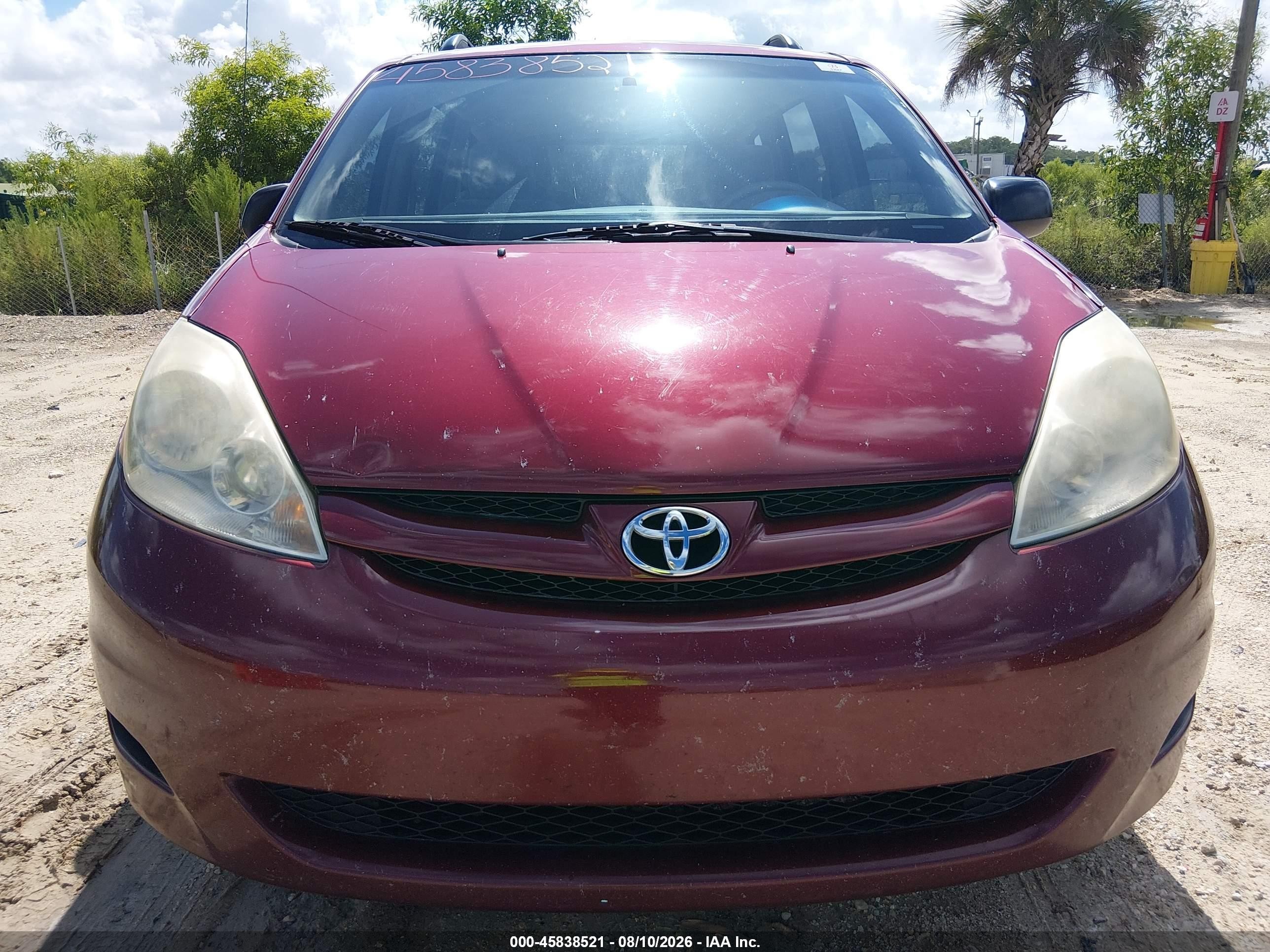 2006 Toyota Sienna Ce Red vin: 5TDZA23C96S552110