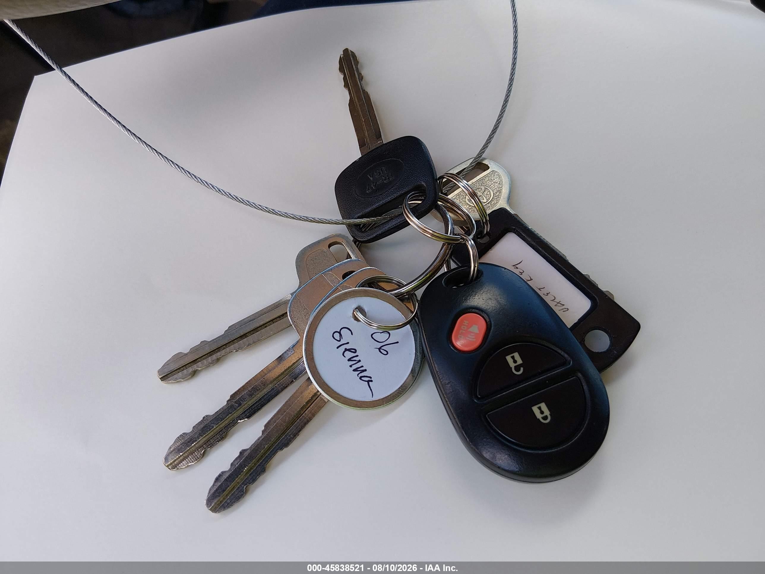 2006 Toyota Sienna Ce Red vin: 5TDZA23C96S552110