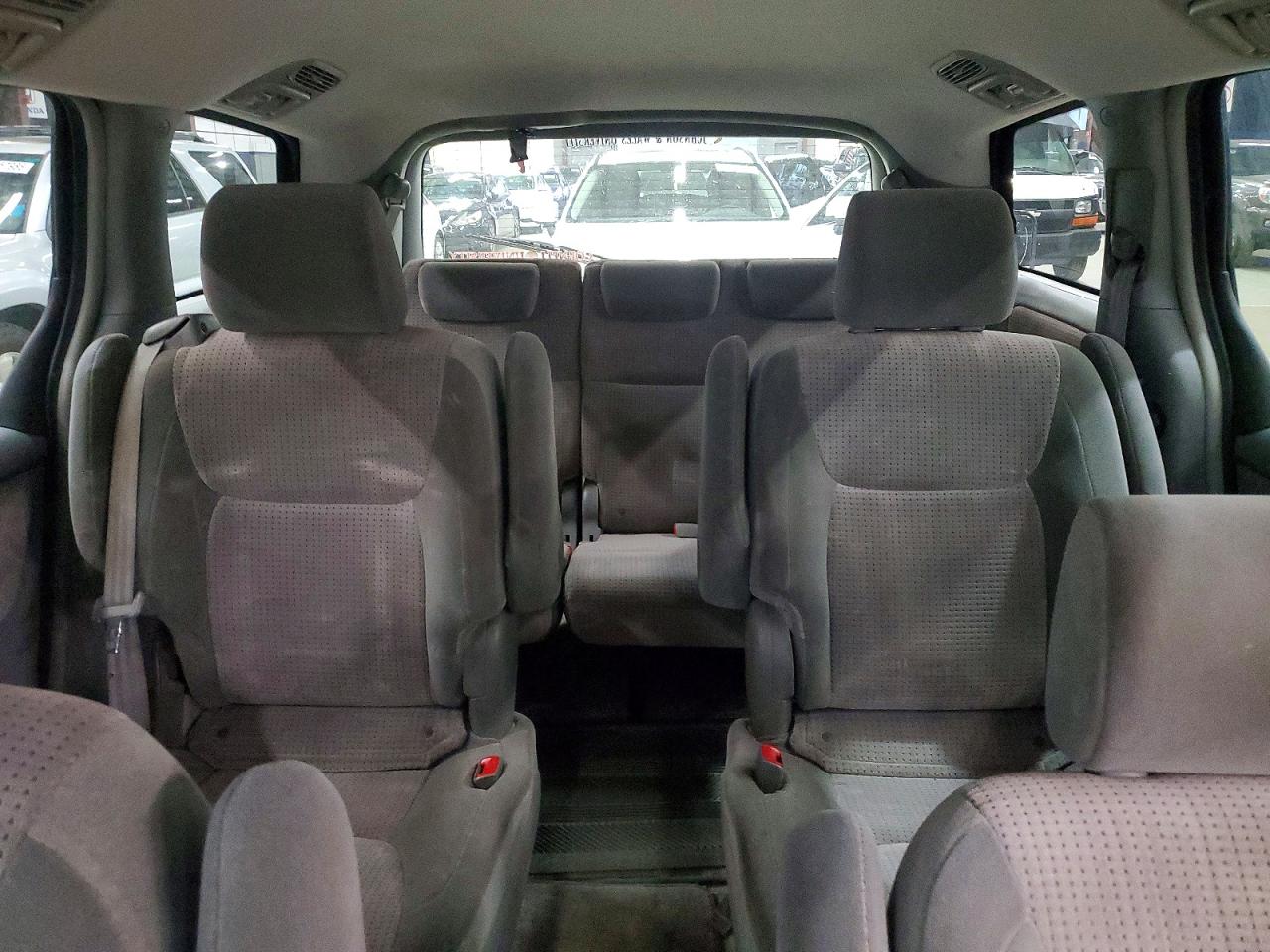 2006 Toyota Sienna Зеленый vin: 5TDZA23C96S566640