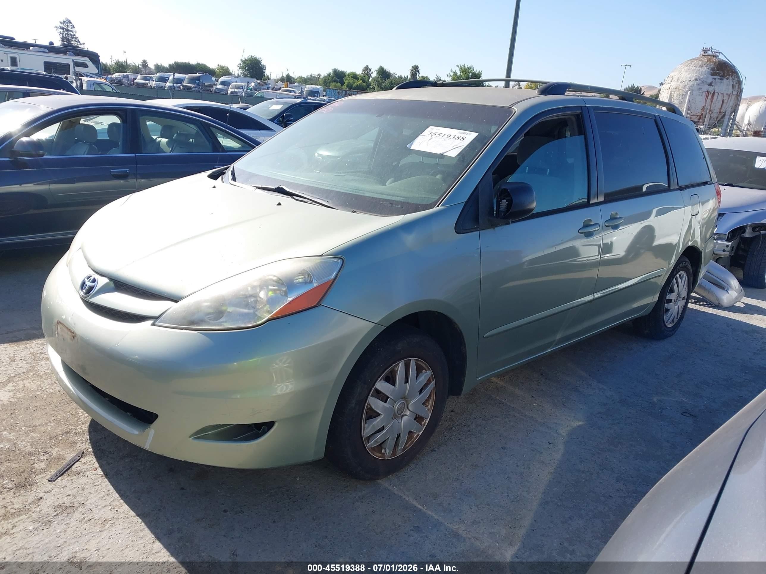 2006 Toyota Sienna Le Green vin: 5TDZA23C96S584264