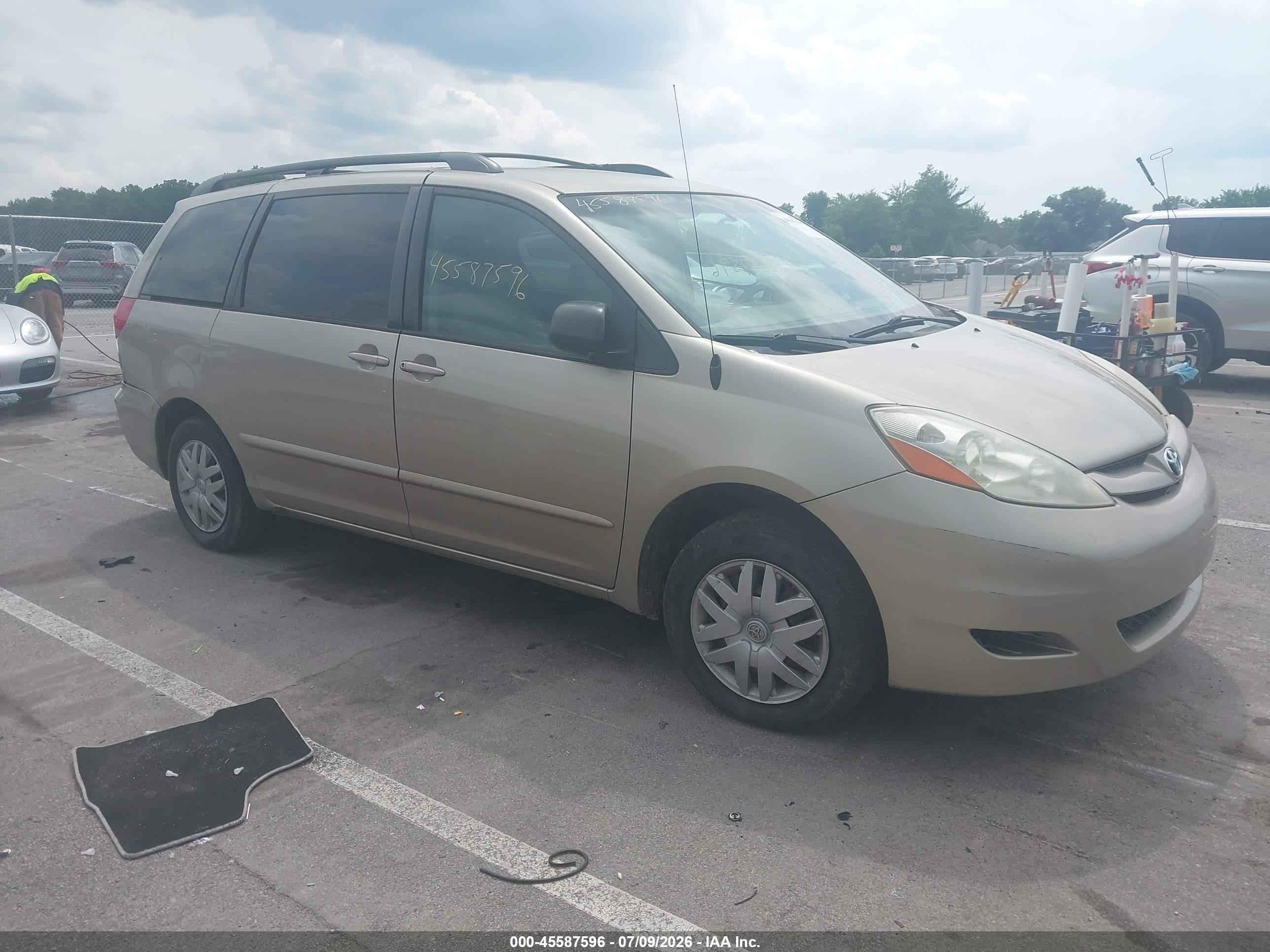 2006 Toyota Sienna Le Tan vin: 5TDZA23C96S585835