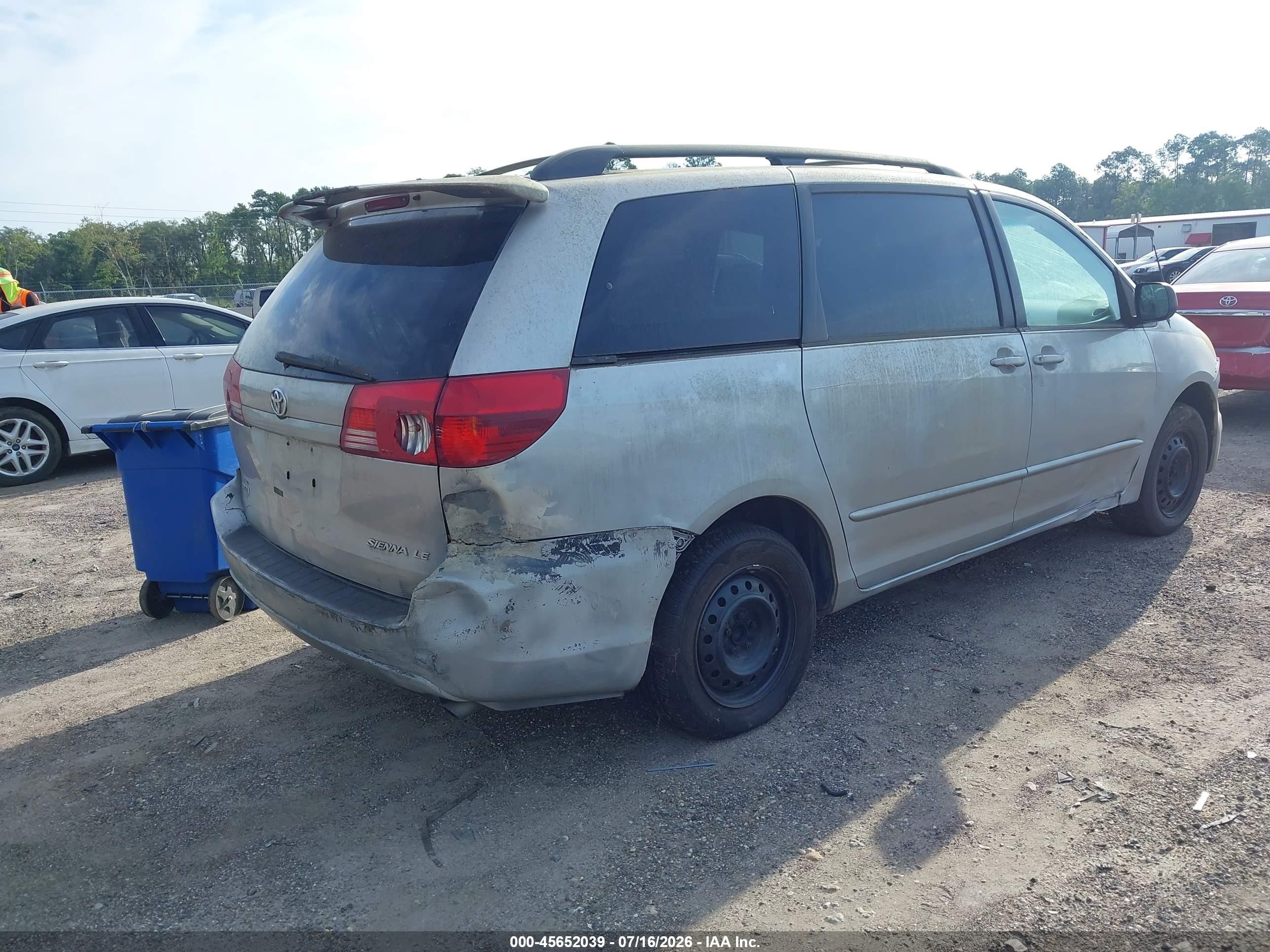 2004 Toyota Sienna Le Silver vin: 5TDZA23CX4S021012