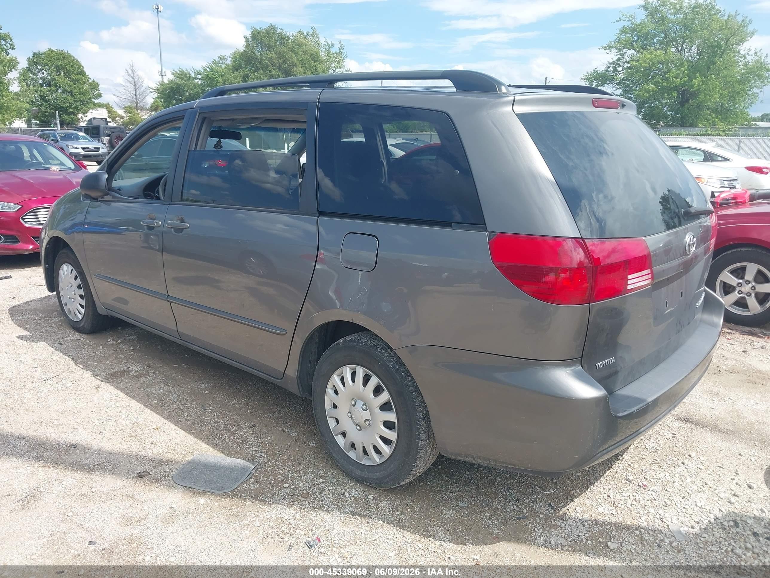 2004 Toyota Sienna Le Бежевый vin: 5TDZA23CX4S042040