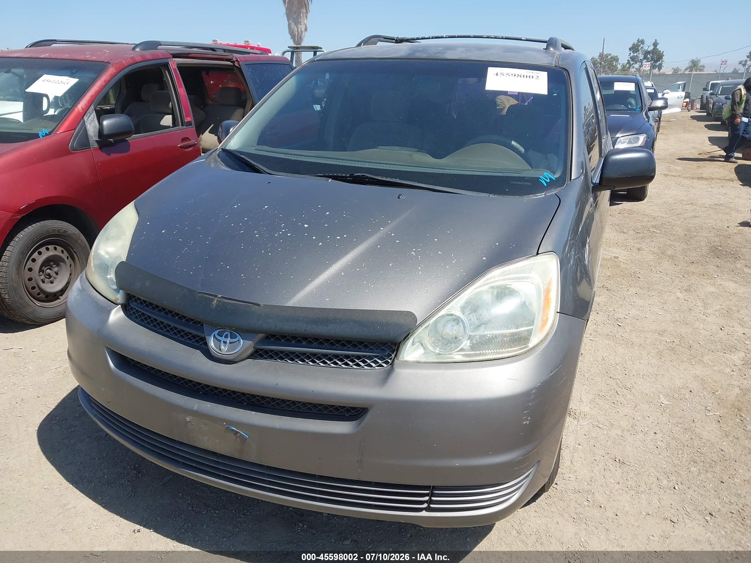 2004 Toyota Sienna Ce Gold vin: 5TDZA23CX4S145054