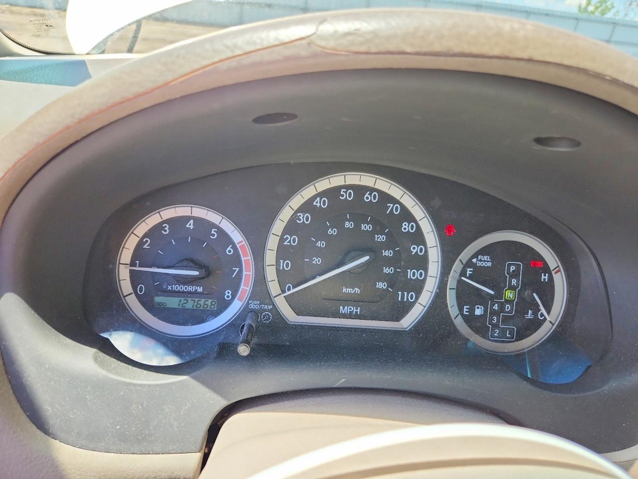 2004 Toyota Sienna Le 7 Passenger Beige vin: 5TDZA23CX4S162579