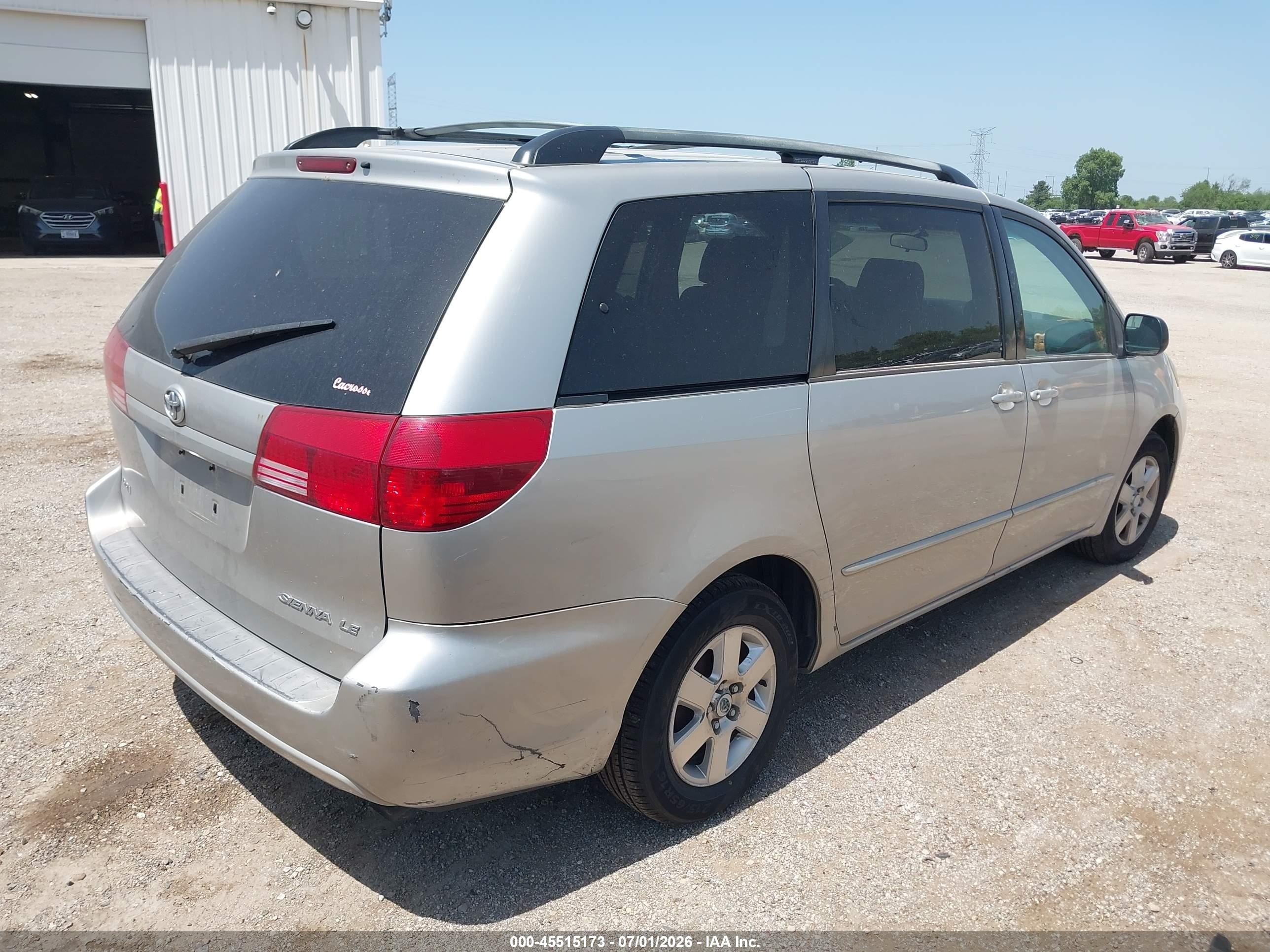 2004 Toyota Sienna Le Silver vin: 5TDZA23CX4S204667