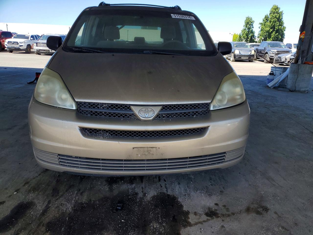 2004 Toyota Sienna Le 8 Passenger Золотой vin: 5TDZA23CX4S205303
