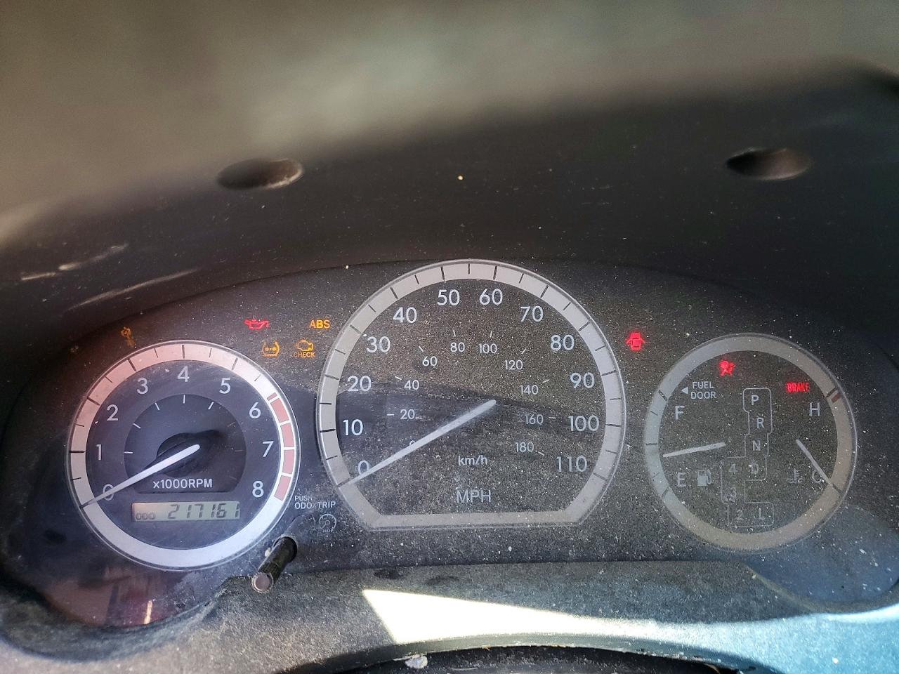 2005 Toyota Sienna Серебряный vin: 5TDZA23CX5S237671