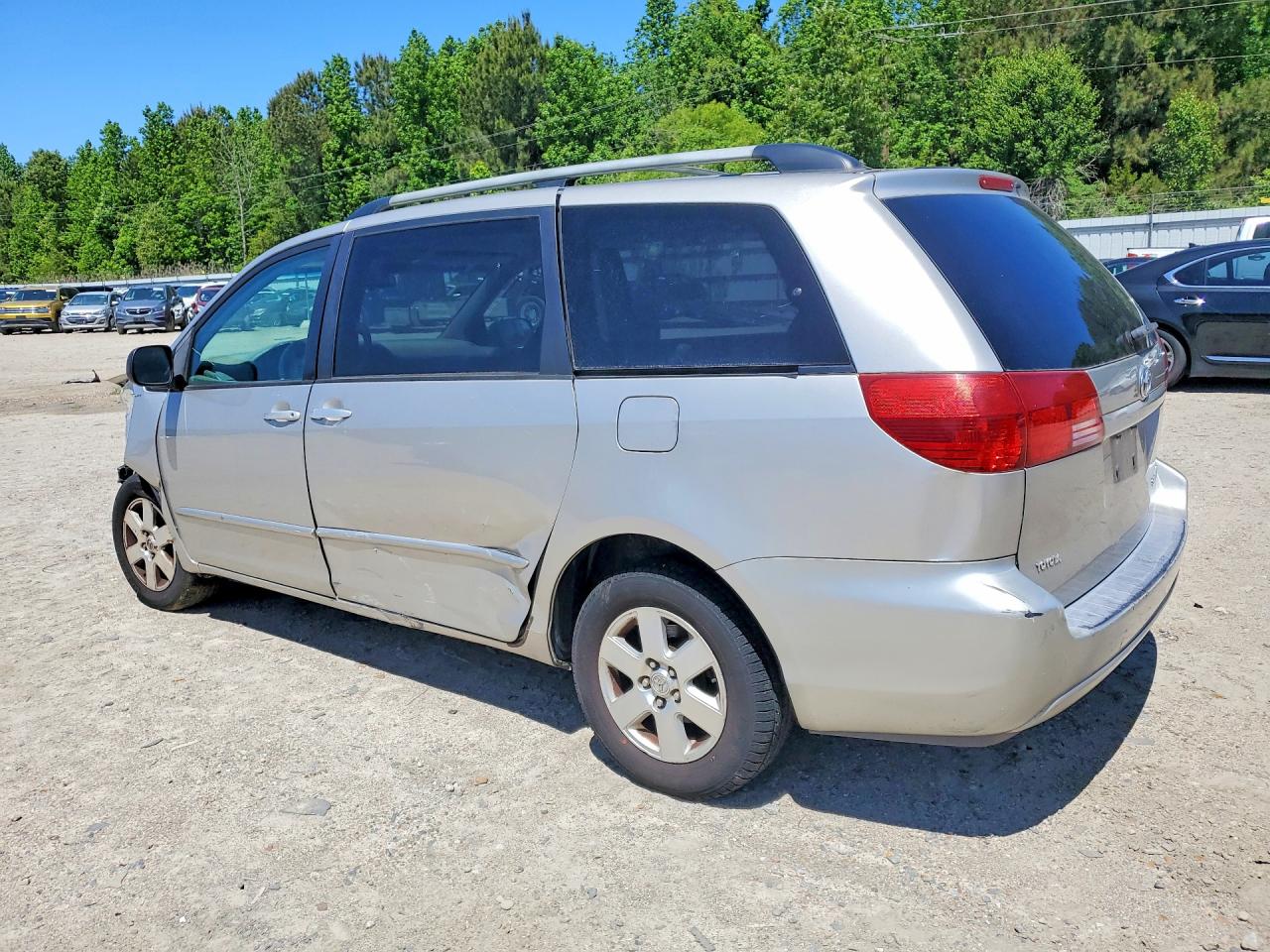 2005 Toyota Sienna Серебряный vin: 5TDZA23CX5S237671