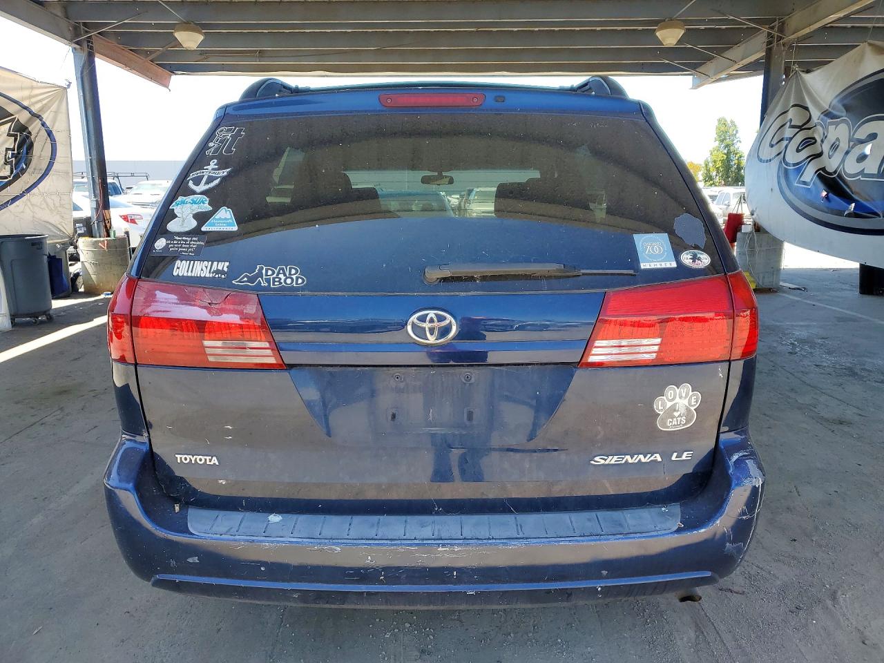 2005 Toyota Sienna Le 8 Passenger Blue vin: 5TDZA23CX5S257063