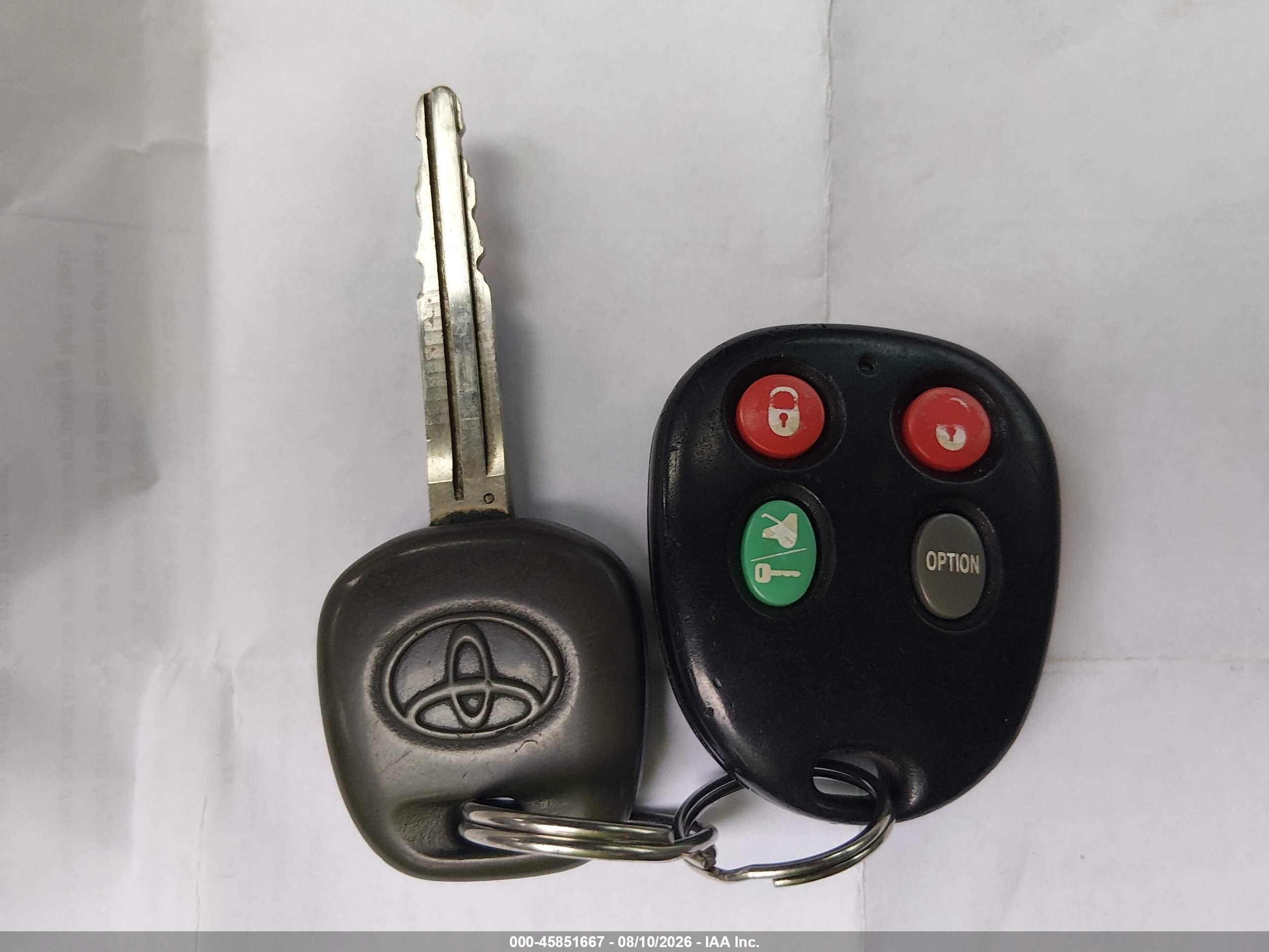 2005 Toyota Sienna Le Silver vin: 5TDZA23CX5S302714