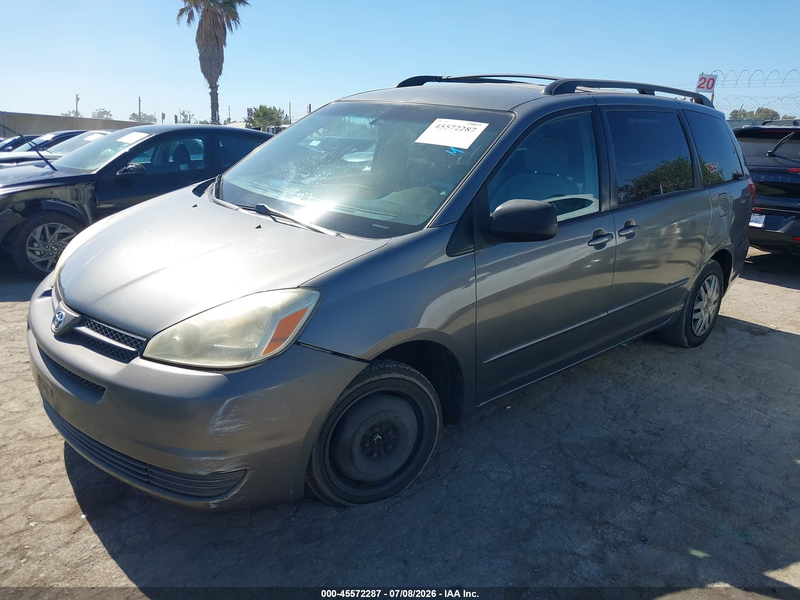2005 Toyota Sienna Le Gray vin: 5TDZA23CX5S326172
