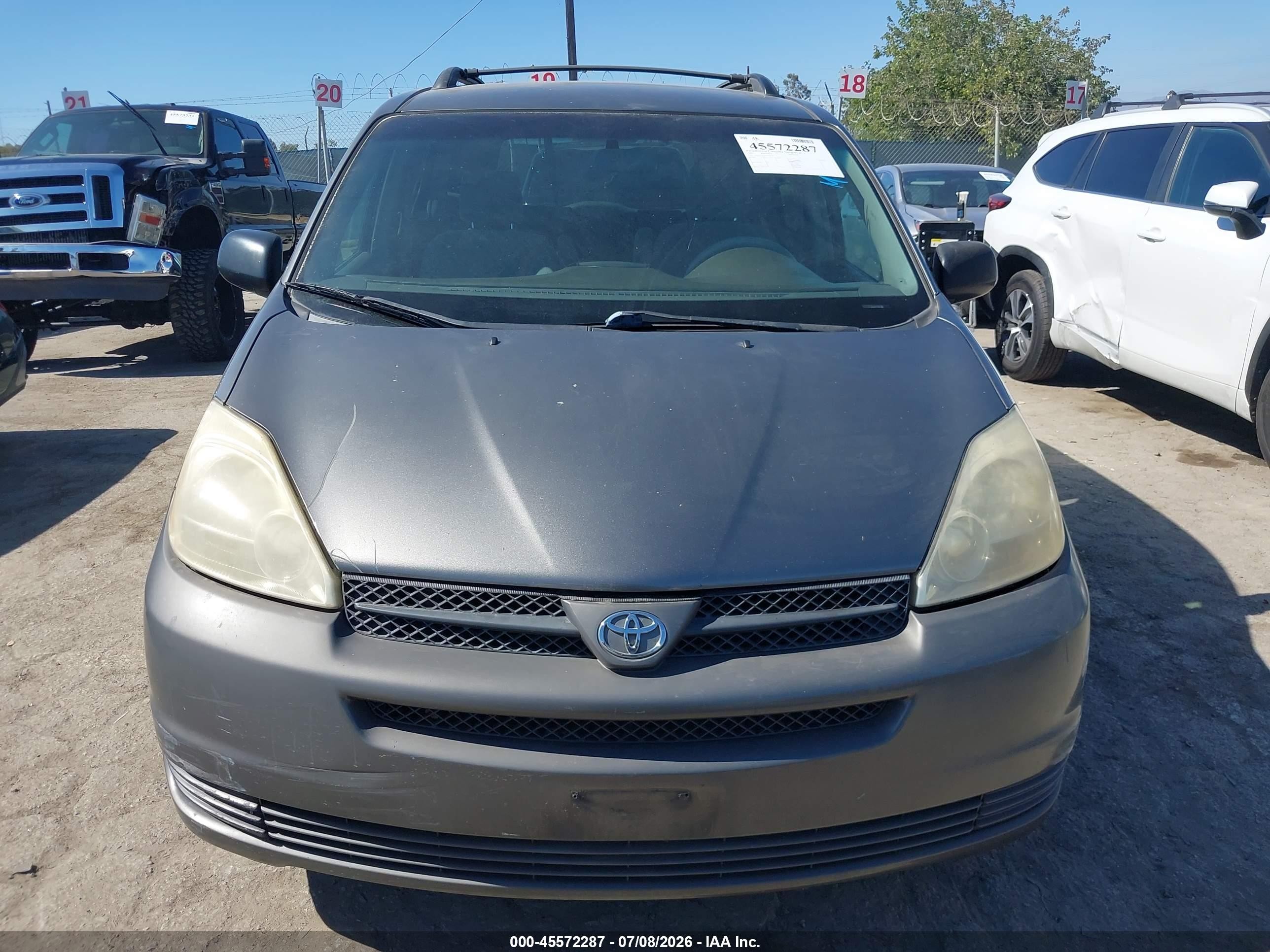 2005 Toyota Sienna Le Gray vin: 5TDZA23CX5S326172