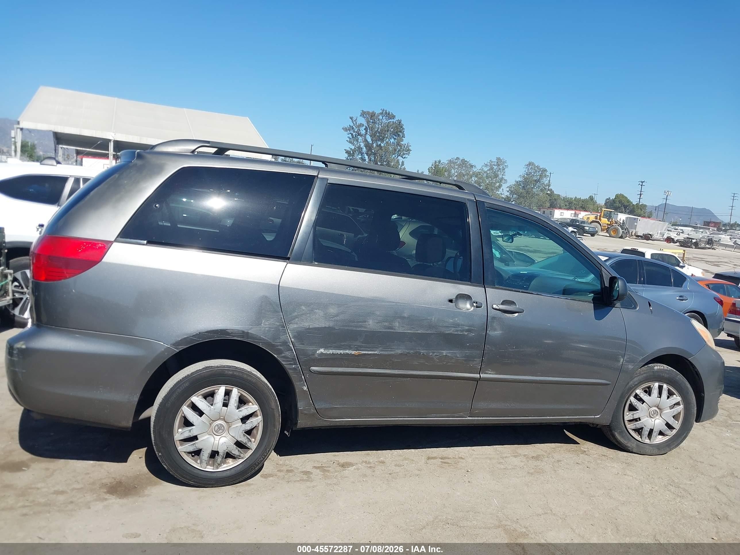 2005 Toyota Sienna Le Gray vin: 5TDZA23CX5S326172