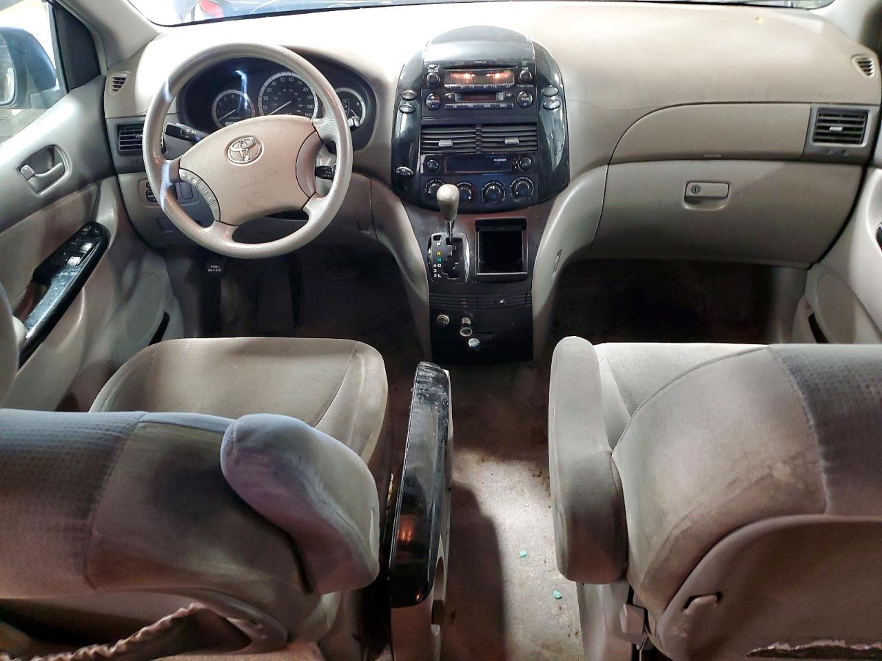 2005 Toyota Sienna Le 8 Passenger Серый vin: 5TDZA23CX5S343053