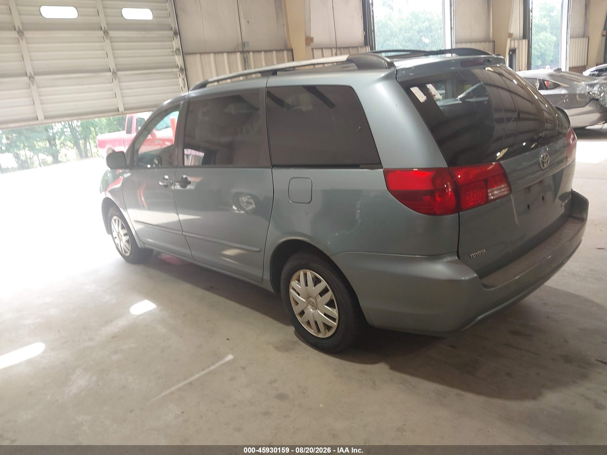 2005 Toyota Sienna Le Light Blue vin: 5TDZA23CX5S380734