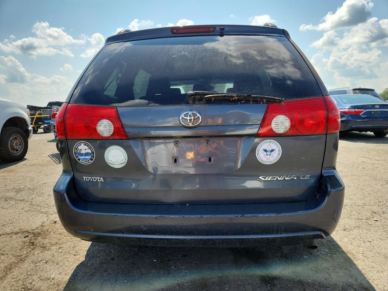 2006 Toyota Sienna Le 8 Passenger Серый vin: 5TDZA23CX6S468779