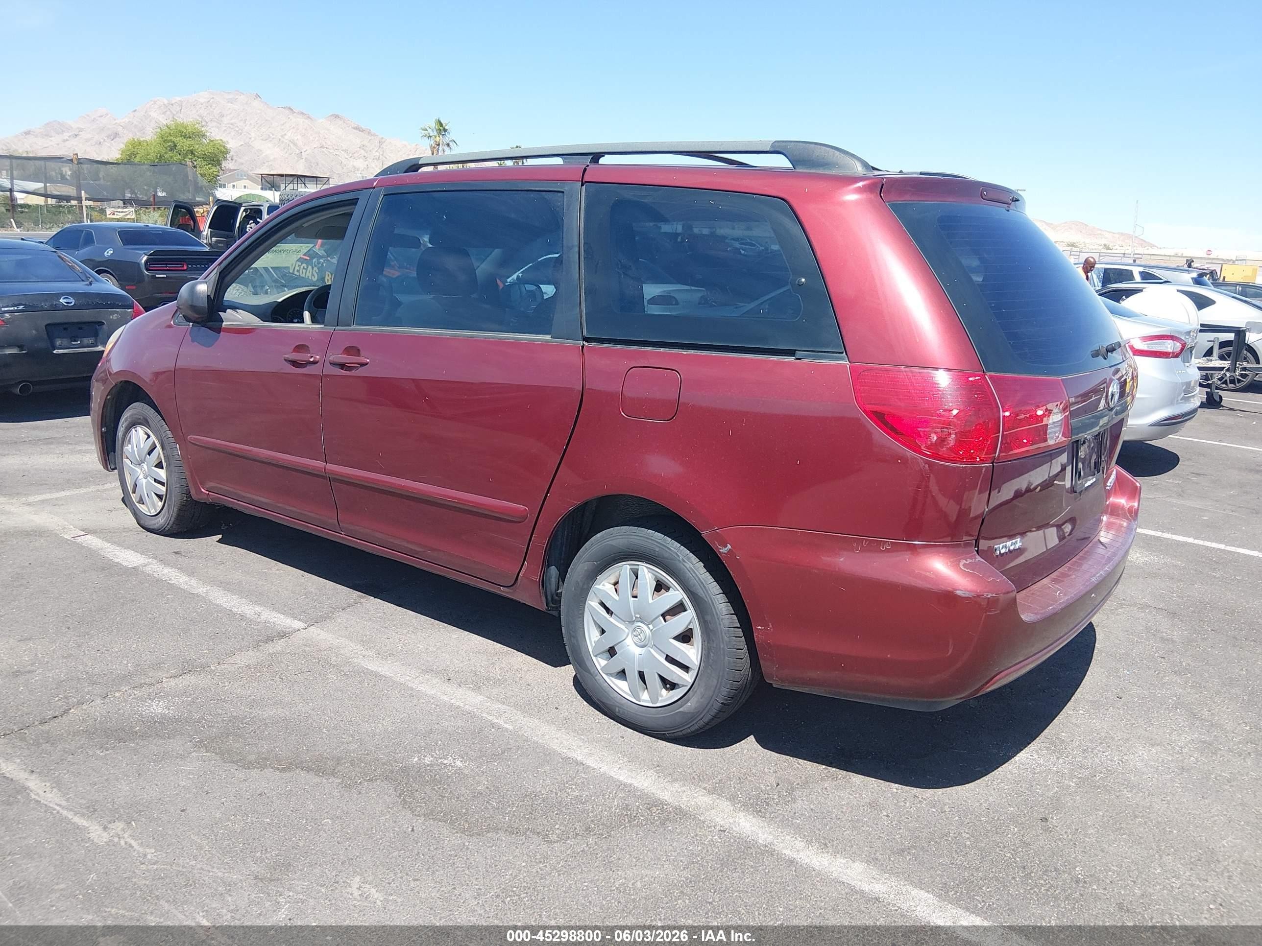 2006 Toyota Sienna Ce Red vin: 5TDZA23CX6S540354