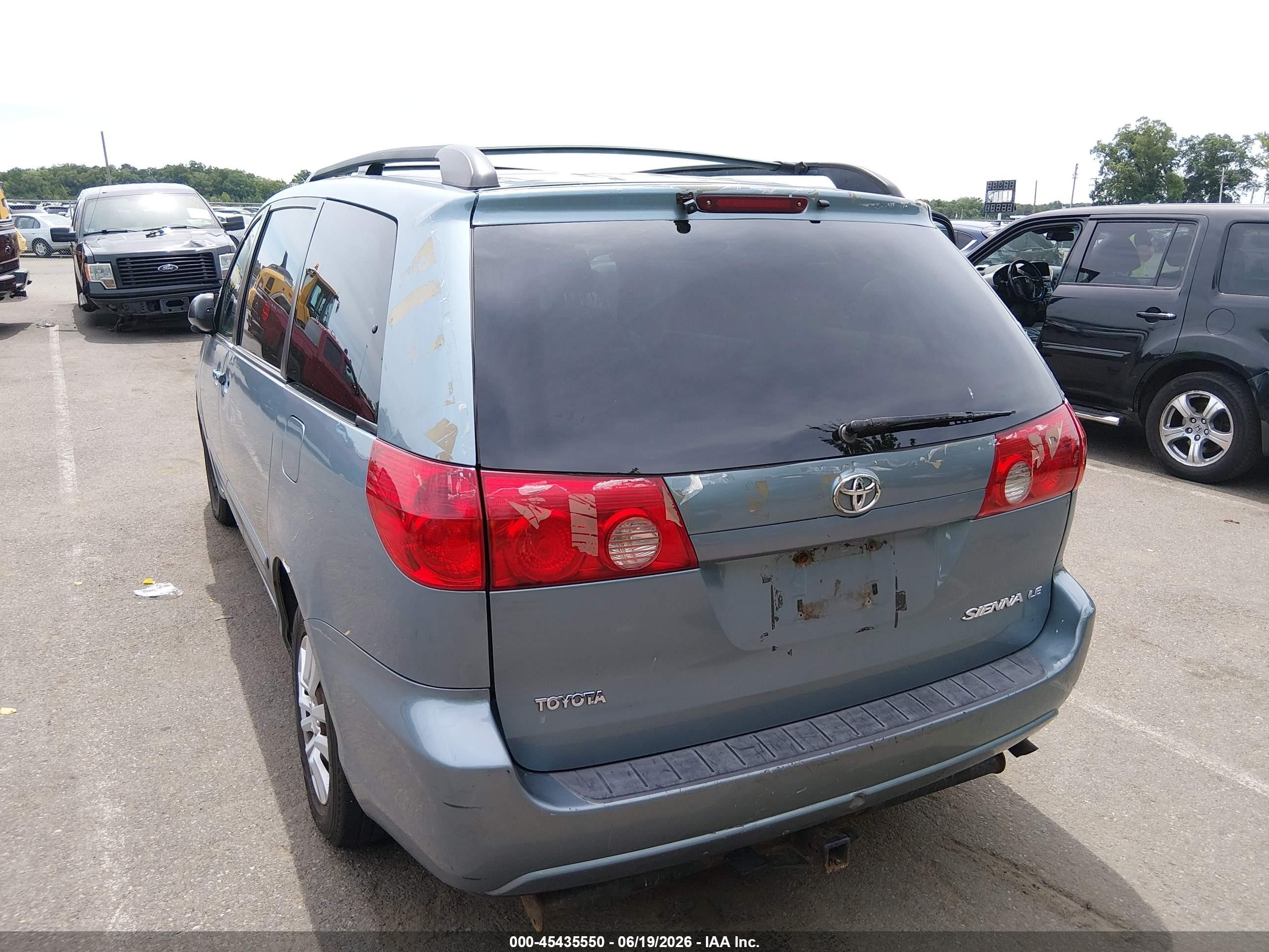 2006 Toyota Sienna Le Blue vin: 5TDZA23CX6S550835