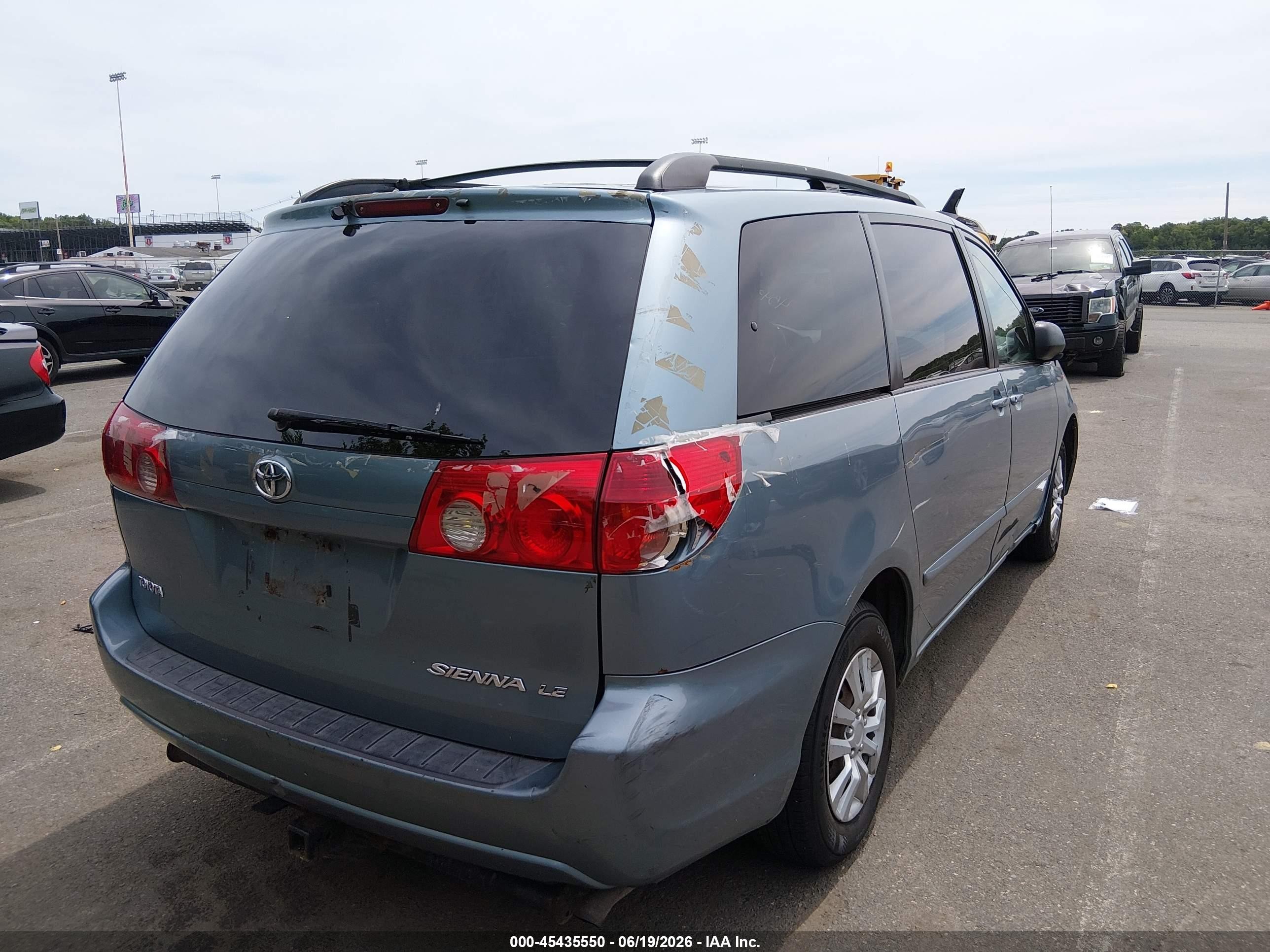 2006 Toyota Sienna Le Blue vin: 5TDZA23CX6S550835