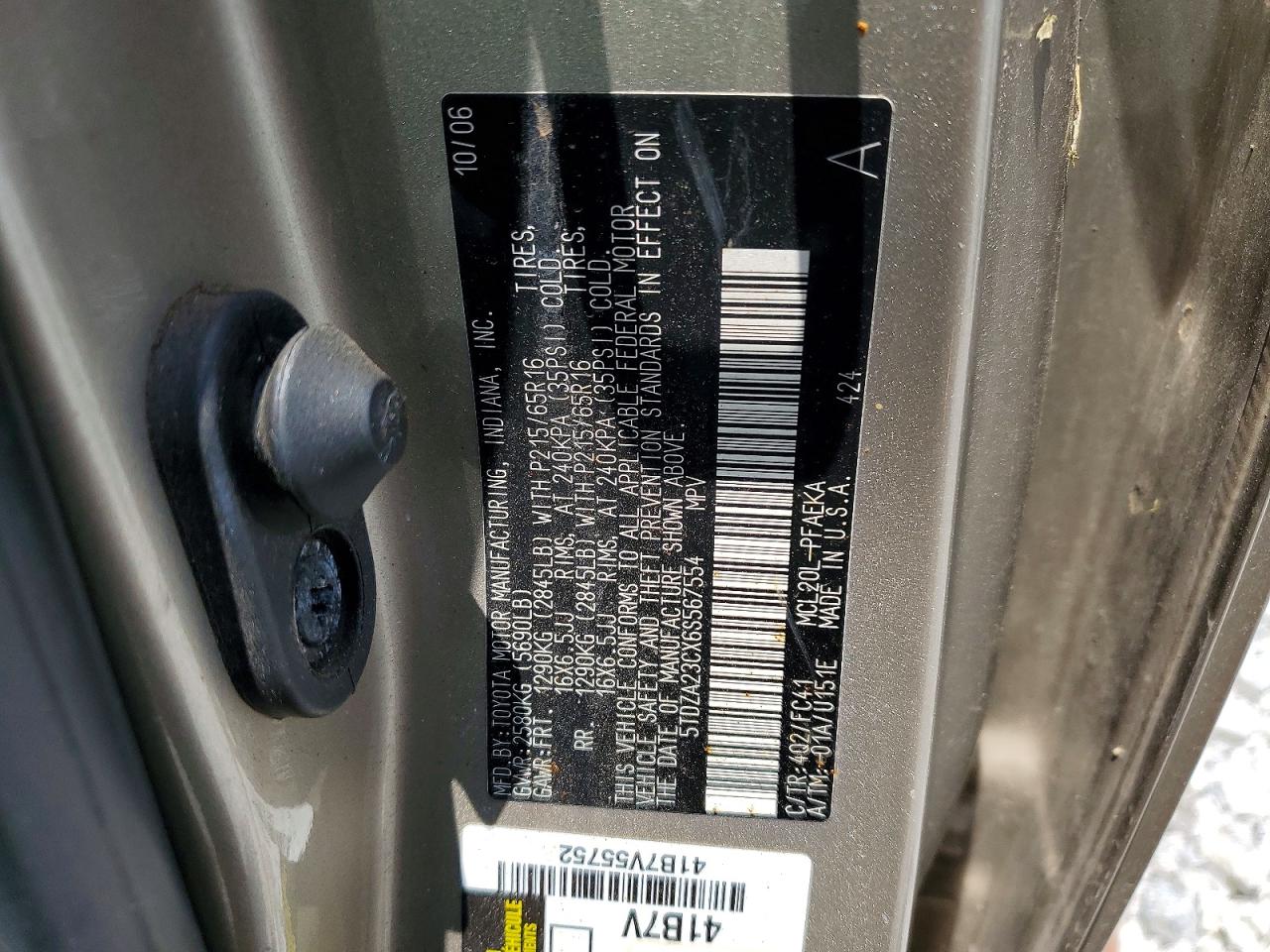 2006 Toyota Sienna Le 7 Passenger Gold vin: 5TDZA23CX6S567554