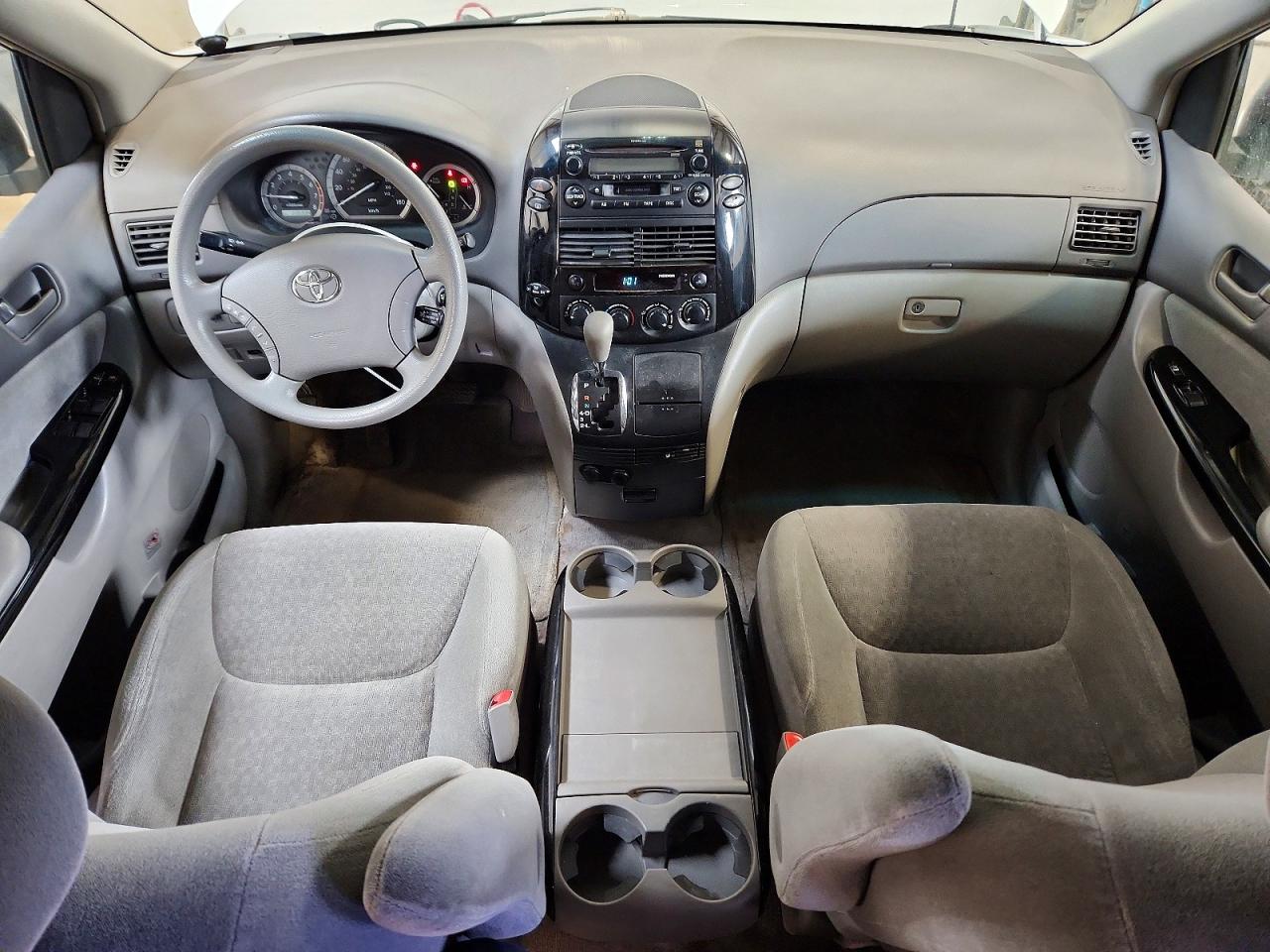 2005 Toyota Sienna Ce White vin: 5TDZA29C05S239551