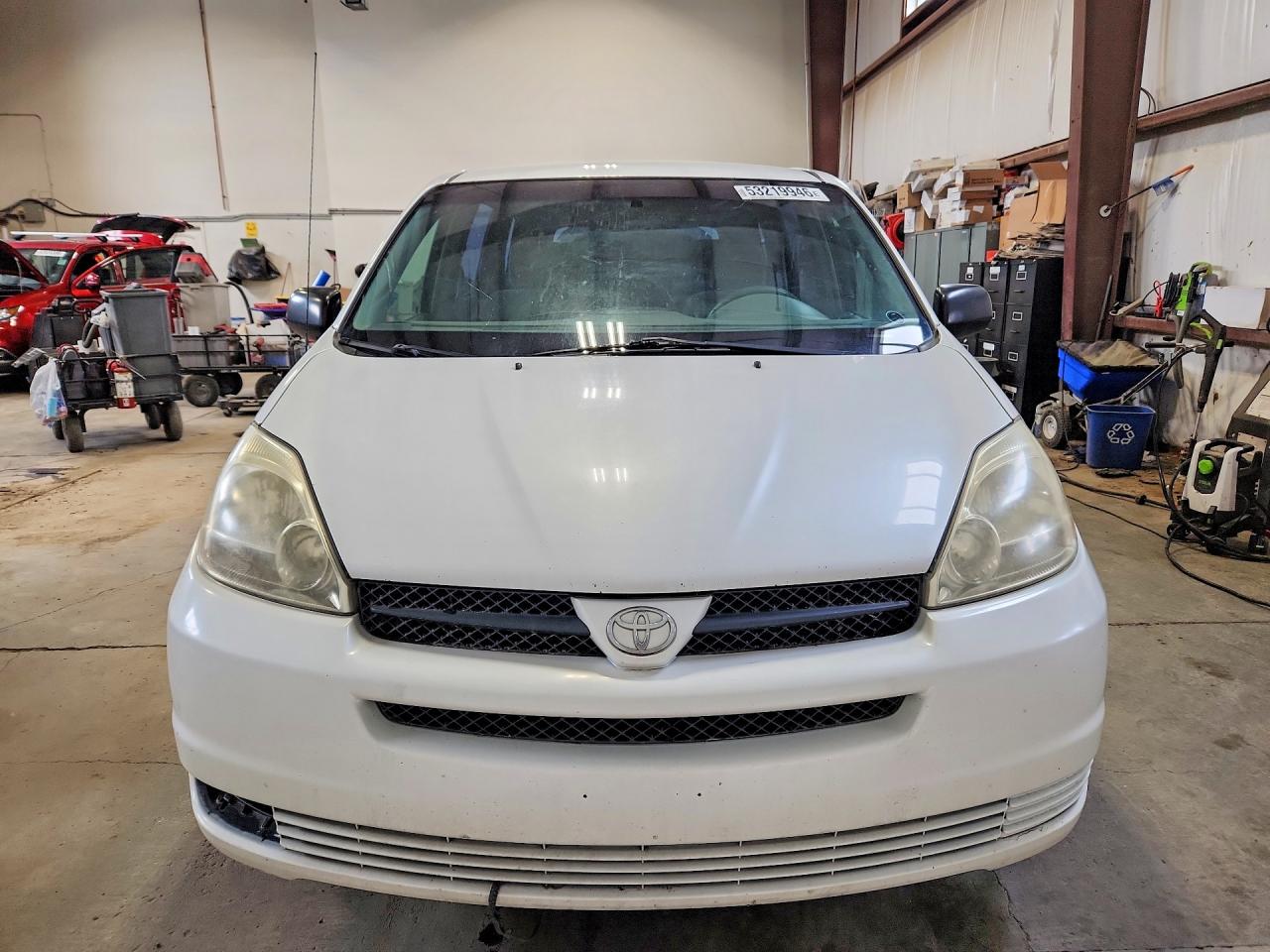 2005 Toyota Sienna Ce White vin: 5TDZA29C05S239551