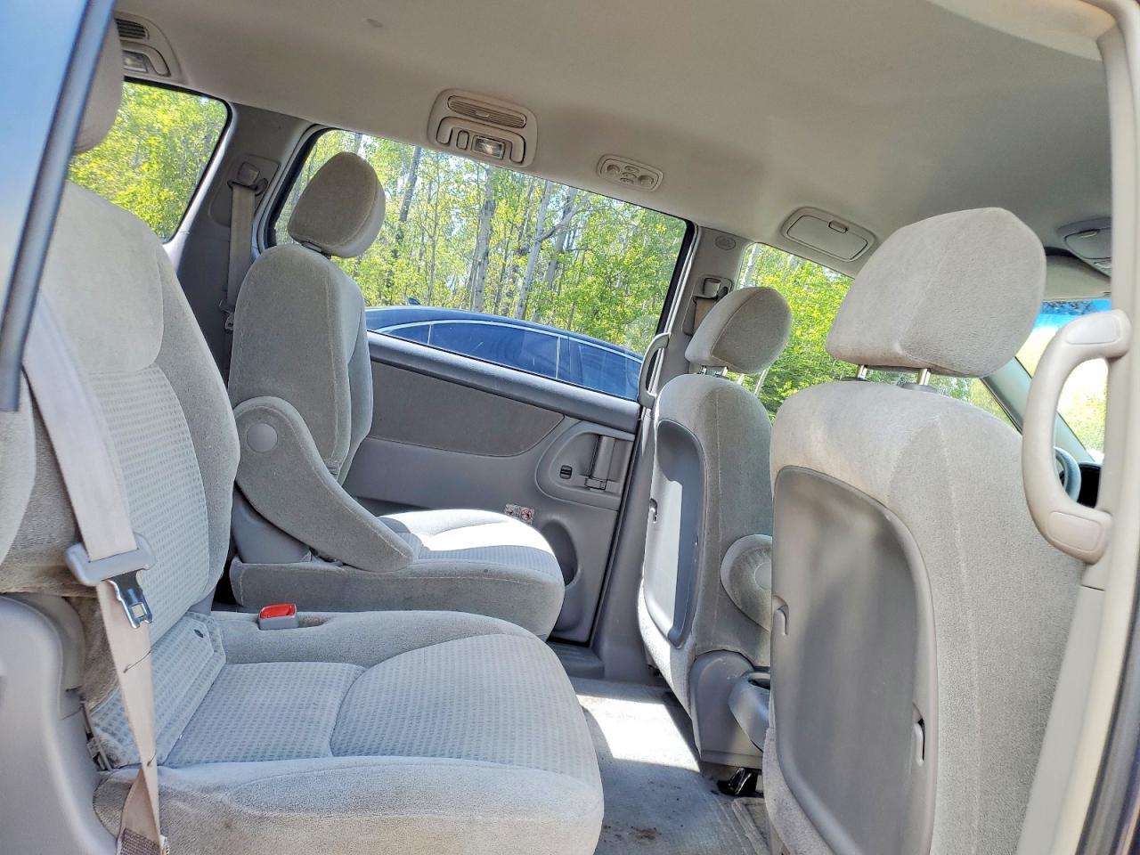 2006 Toyota Sienna Ce Charcoal vin: 5TDZA29C36S509079