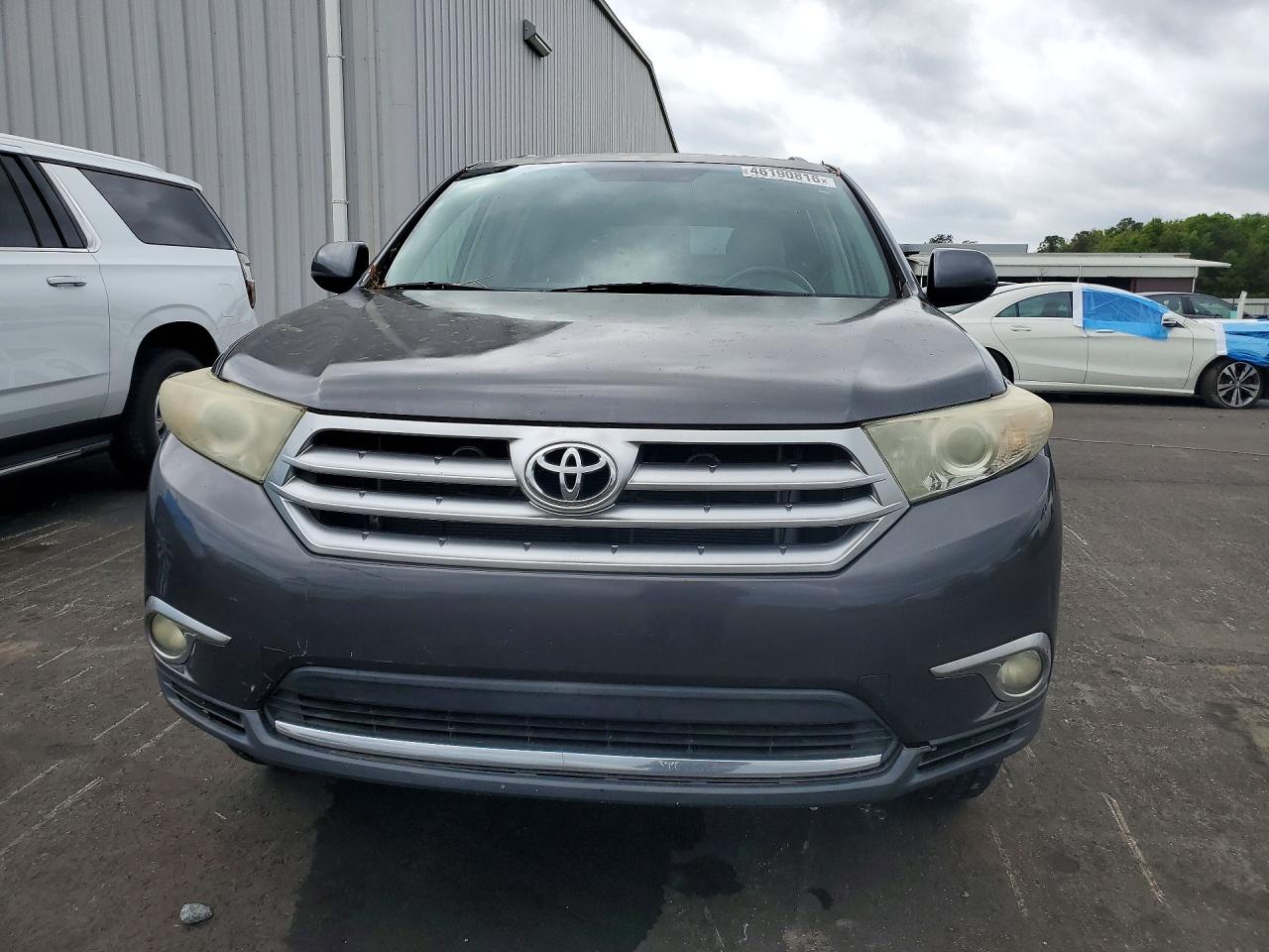 2012 Toyota Highlander Base Gray vin: 5TDZA3EH0CS022277