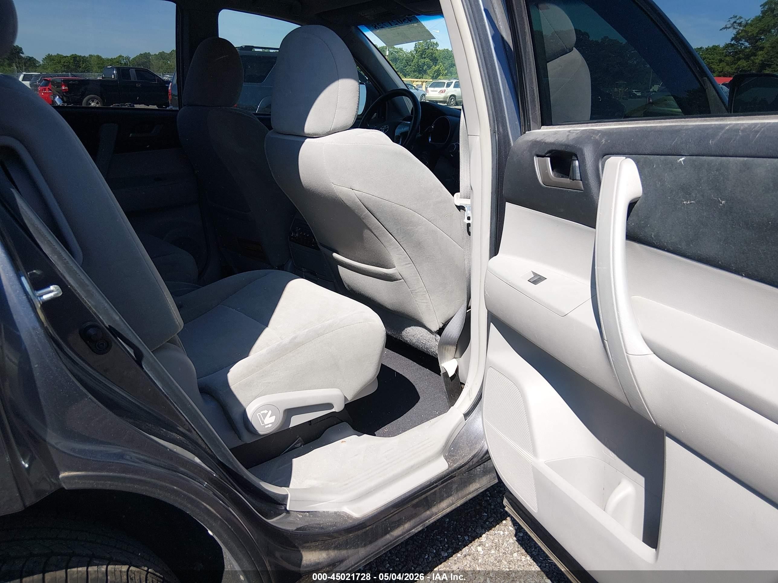 2012 Toyota Highlander Gray vin: 5TDZA3EH0CS029567