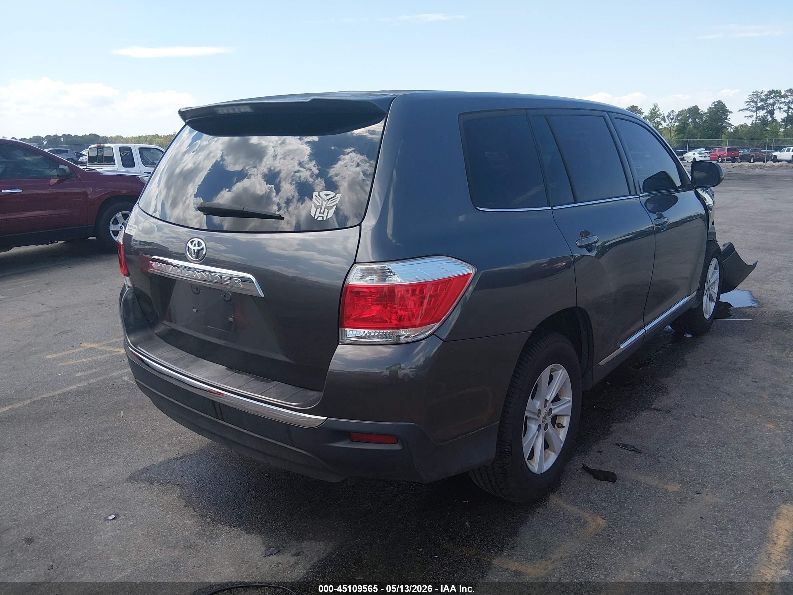 2013 Toyota Highlander   Gray vin: 5TDZA3EH0DS036357