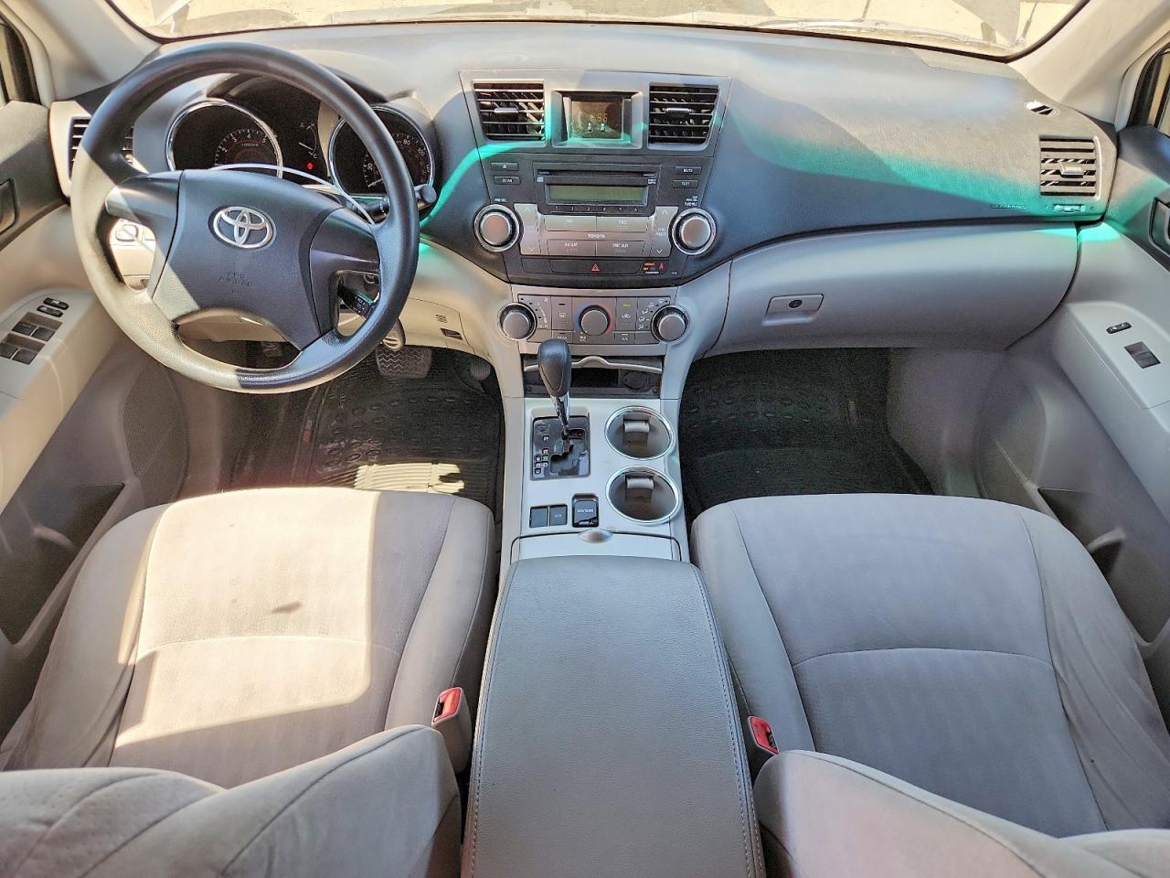 2012 Toyota Highlander Base Gray vin: 5TDZA3EH2CS020479