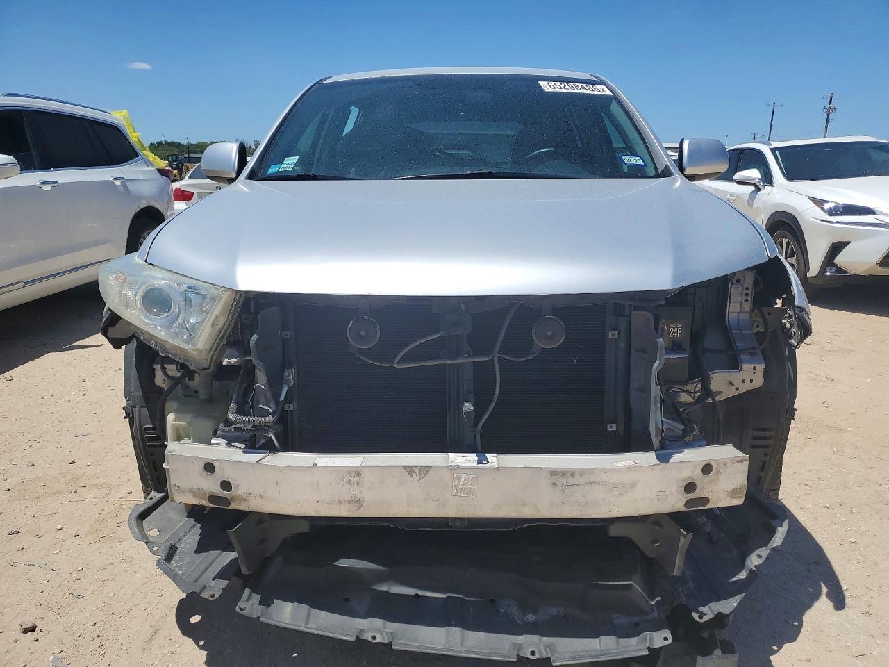 2013 Toyota Highlander Base Silver vin: 5TDZA3EH2DS035016