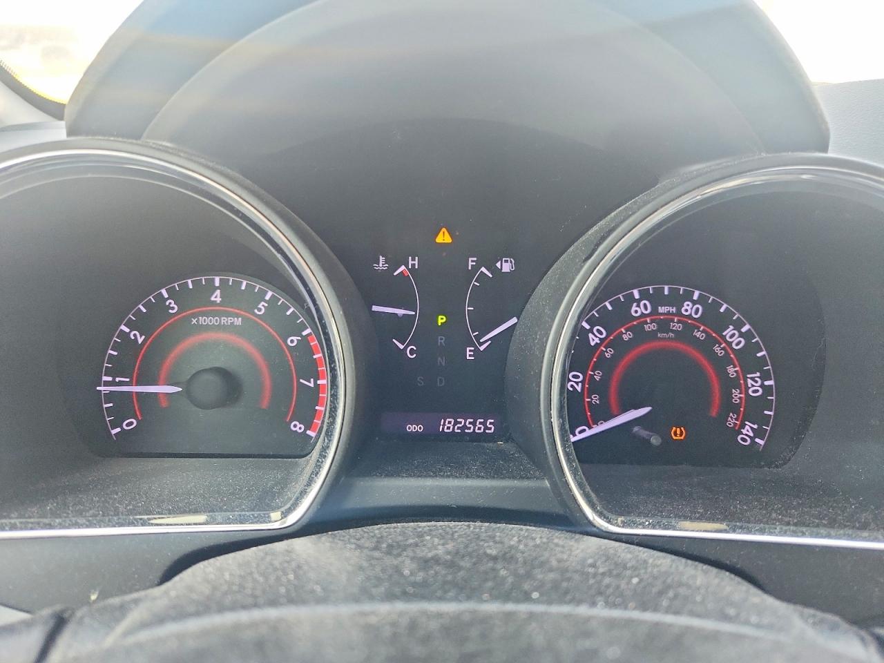 2013 Toyota Highlander Plus White vin: 5TDZA3EH2DS045268