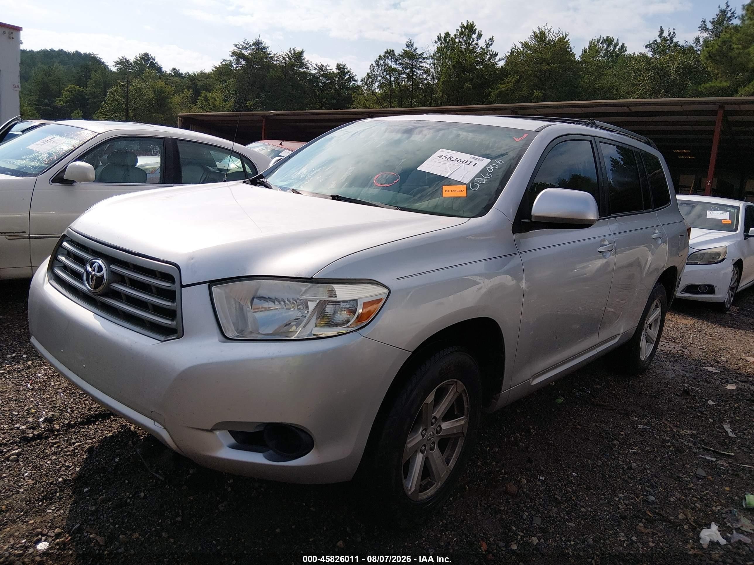2010 Toyota Highlander   Silver vin: 5TDZA3EH3AS006006