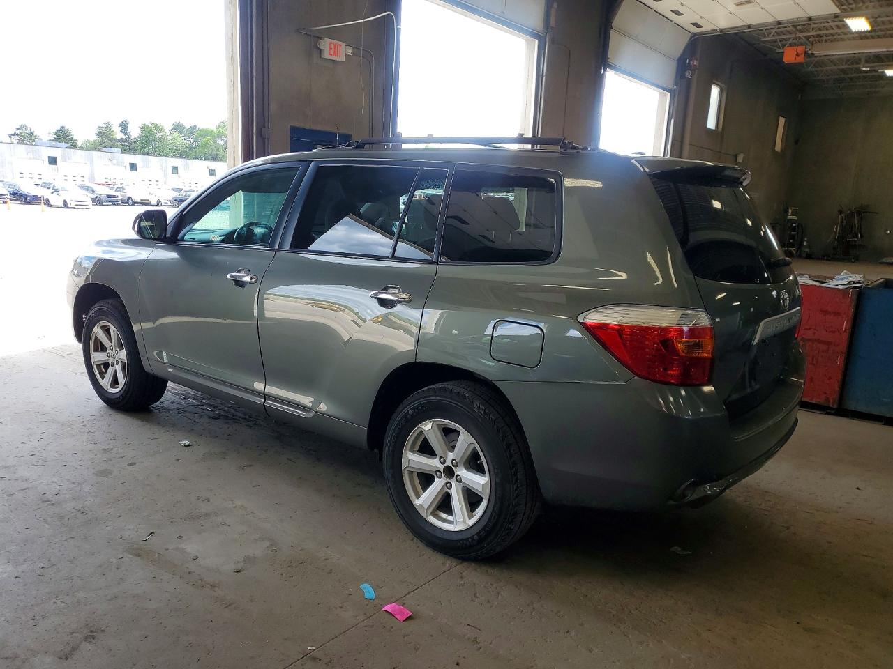 2010 Toyota Highlander Base Green vin: 5TDZA3EH3AS007155