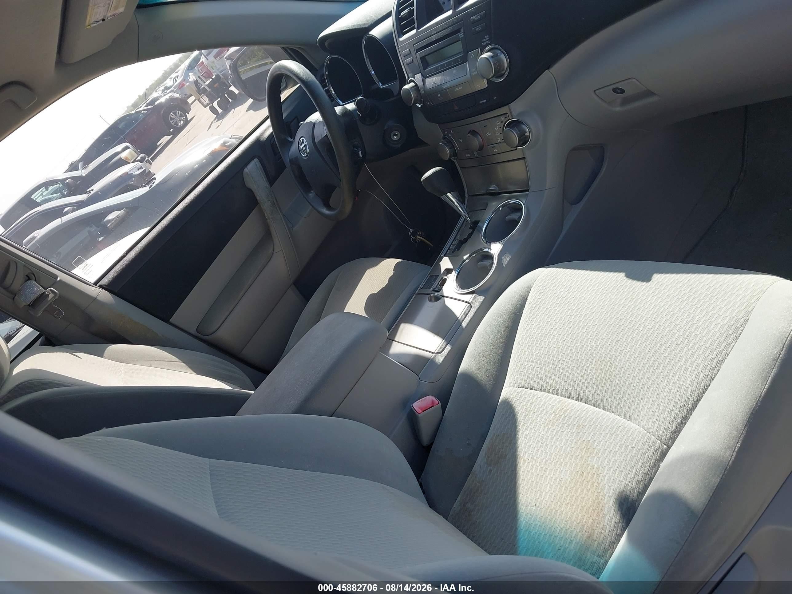 2010 Toyota Highlander   Gray vin: 5TDZA3EH4AS001641