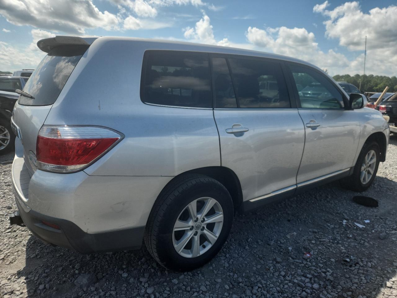 2012 Toyota Uk Серебряный vin: 5TDZA3EH5CS018497