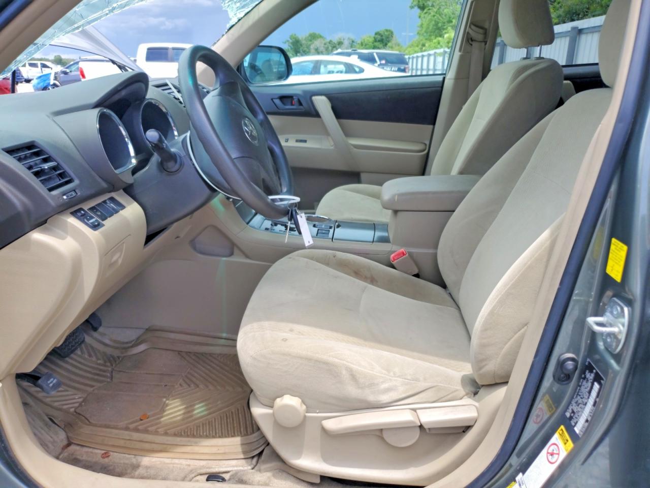 2010 Toyota Highlander Base Gray vin: 5TDZA3EH6AS003178