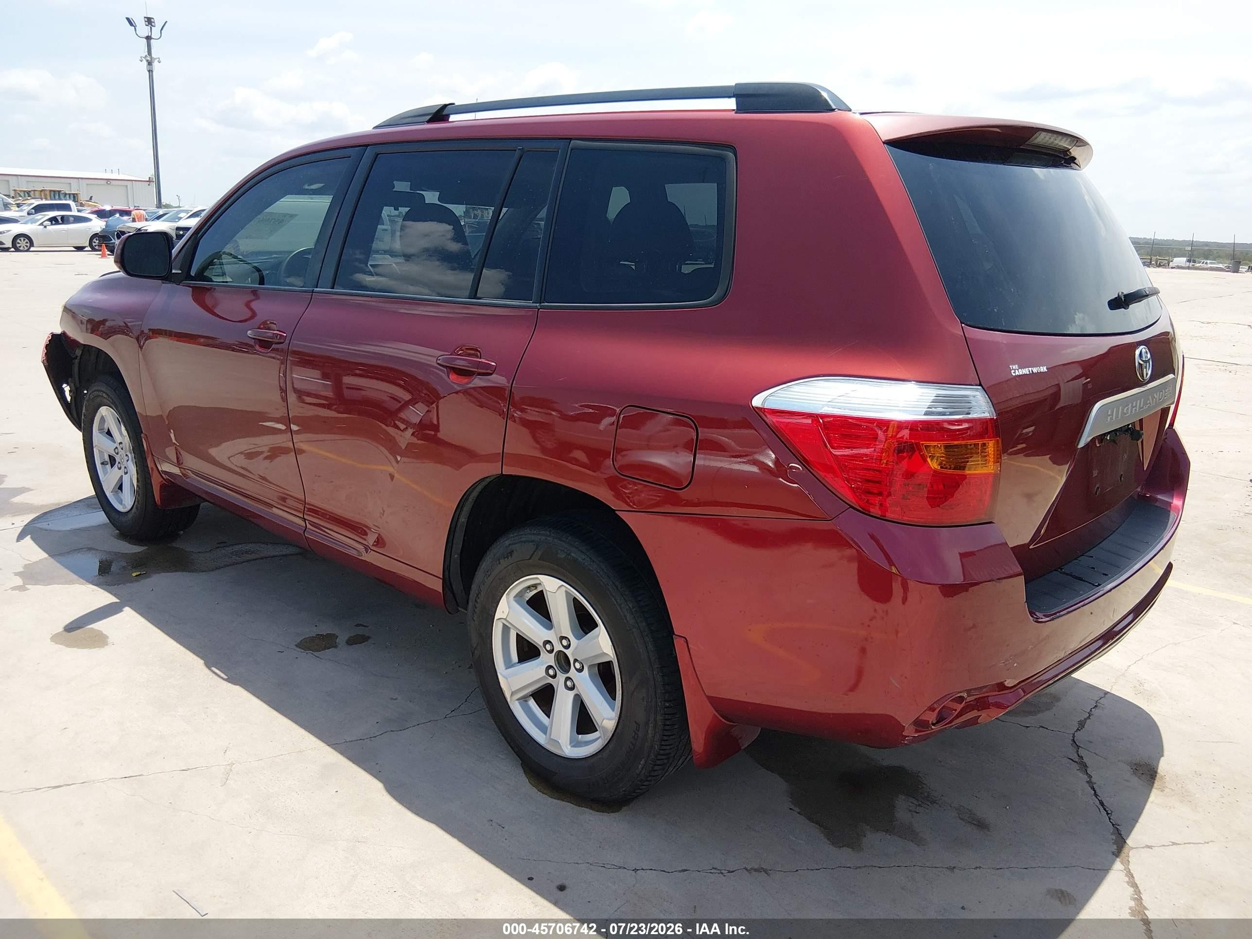 2010 Toyota Highlander Red vin: 5TDZA3EH6AS006162