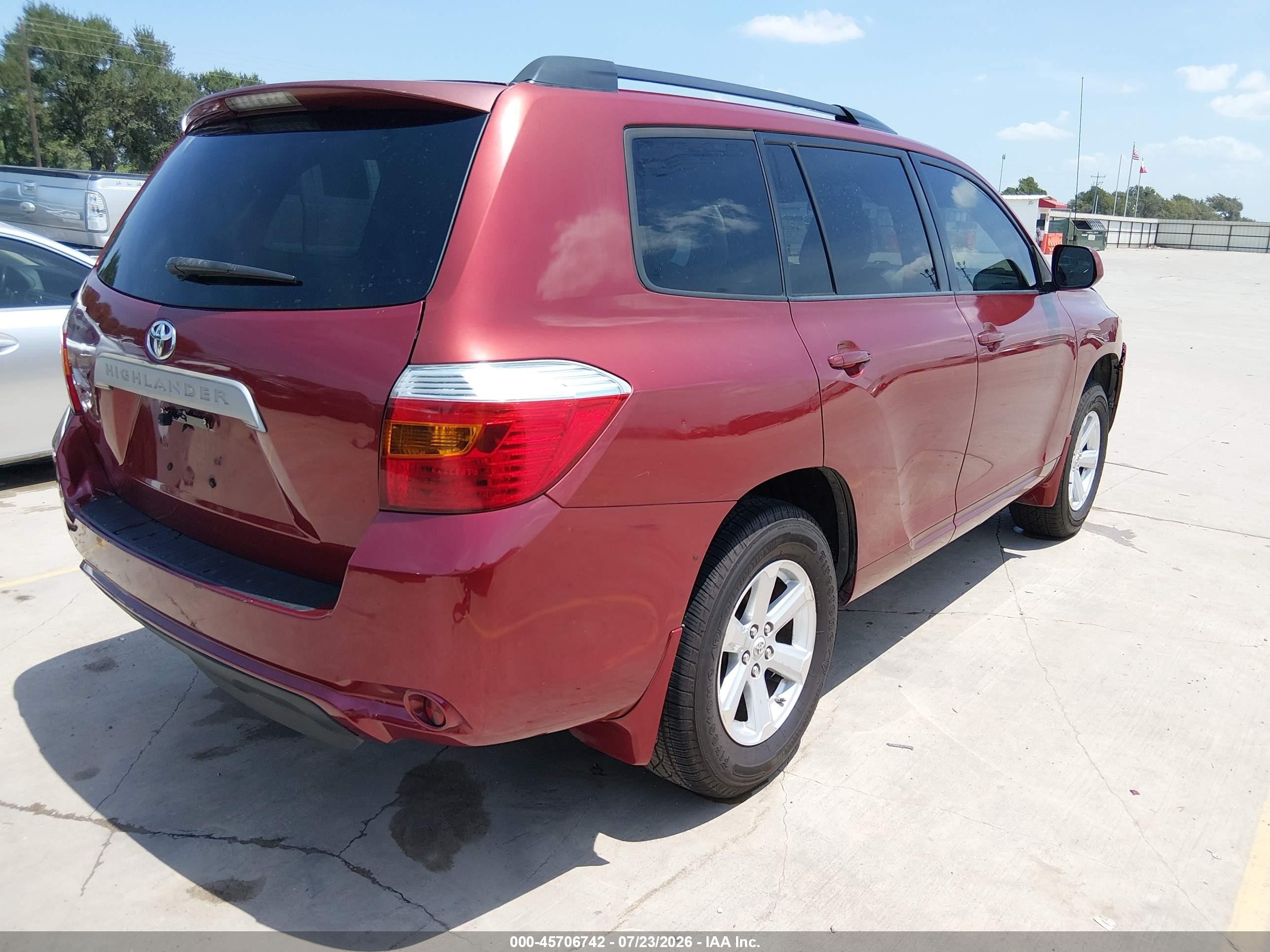 2010 Toyota Highlander Red vin: 5TDZA3EH6AS006162